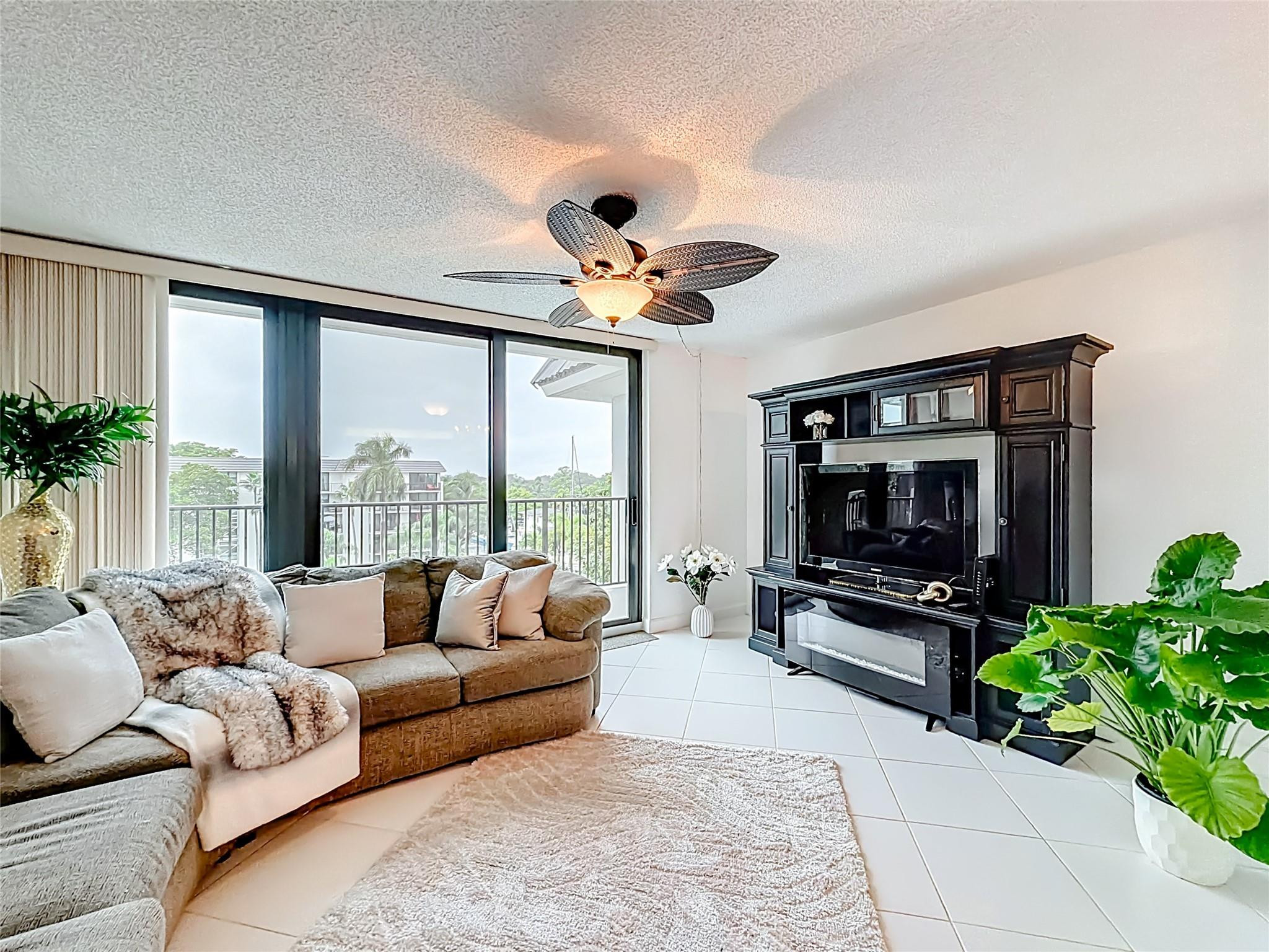 1101 River Reach #502, Fort Lauderdale FL 33315