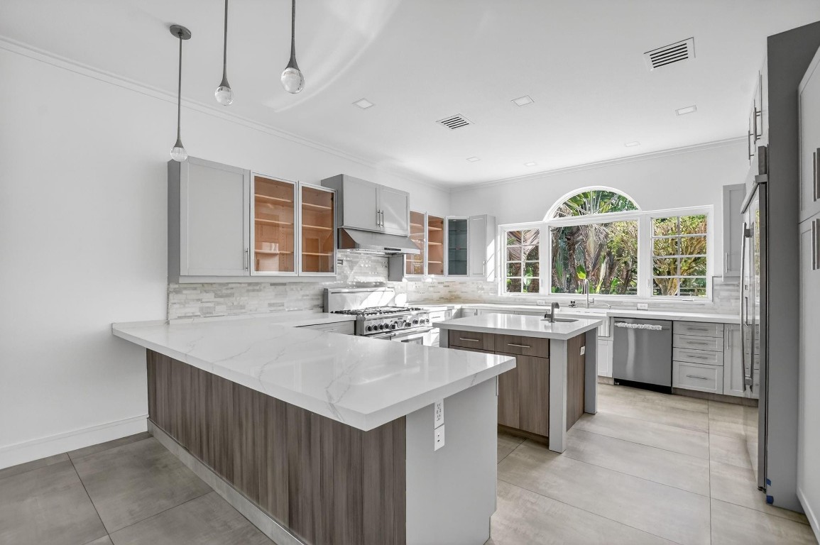 8233 Stagecoach, Boca Raton FL 33496