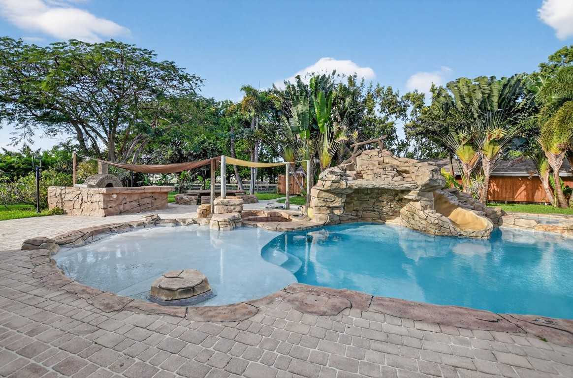 8233 Stagecoach, Boca Raton FL 33496