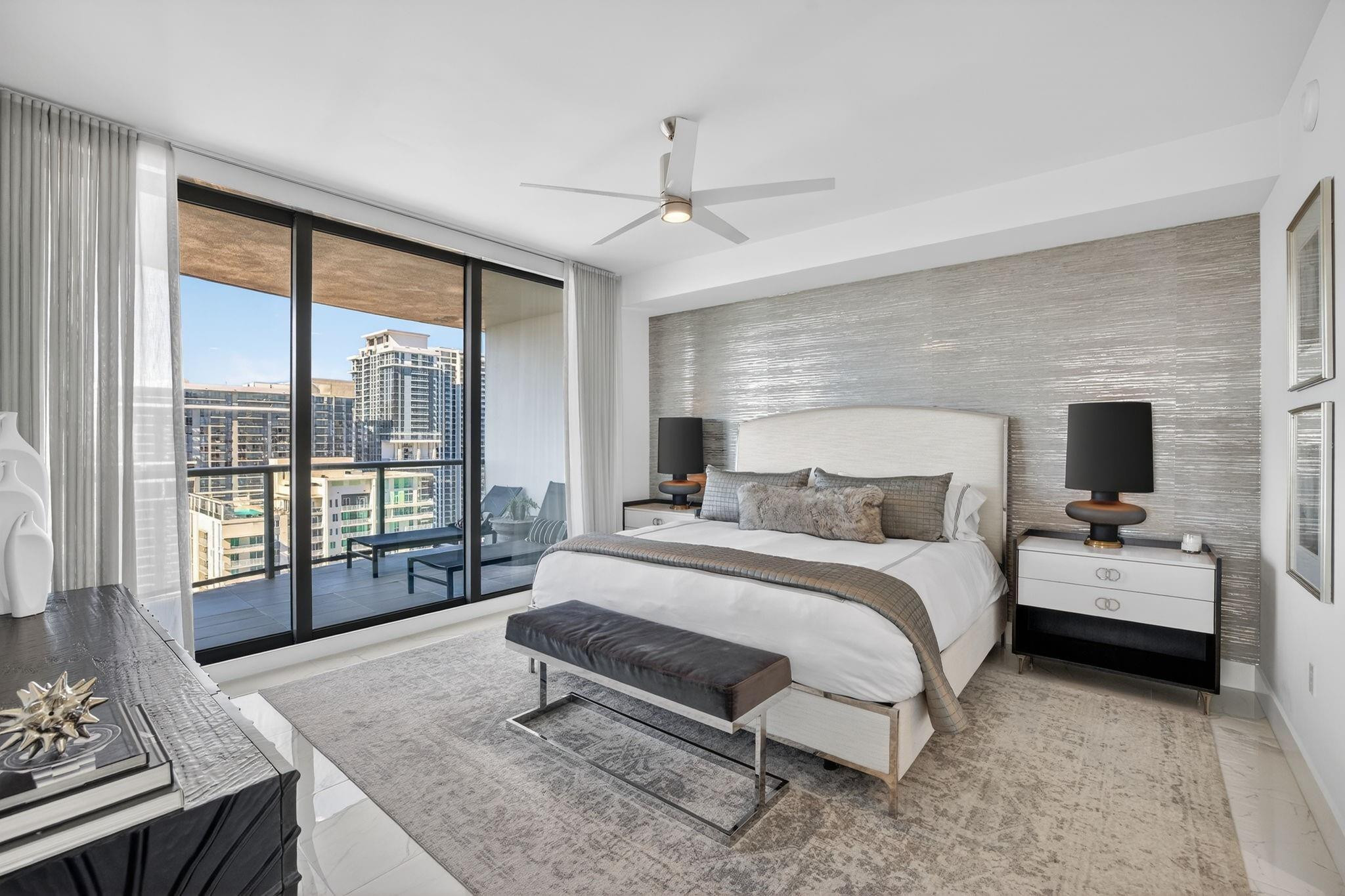 100 E Las Olas #3004, Fort Lauderdale FL 33301