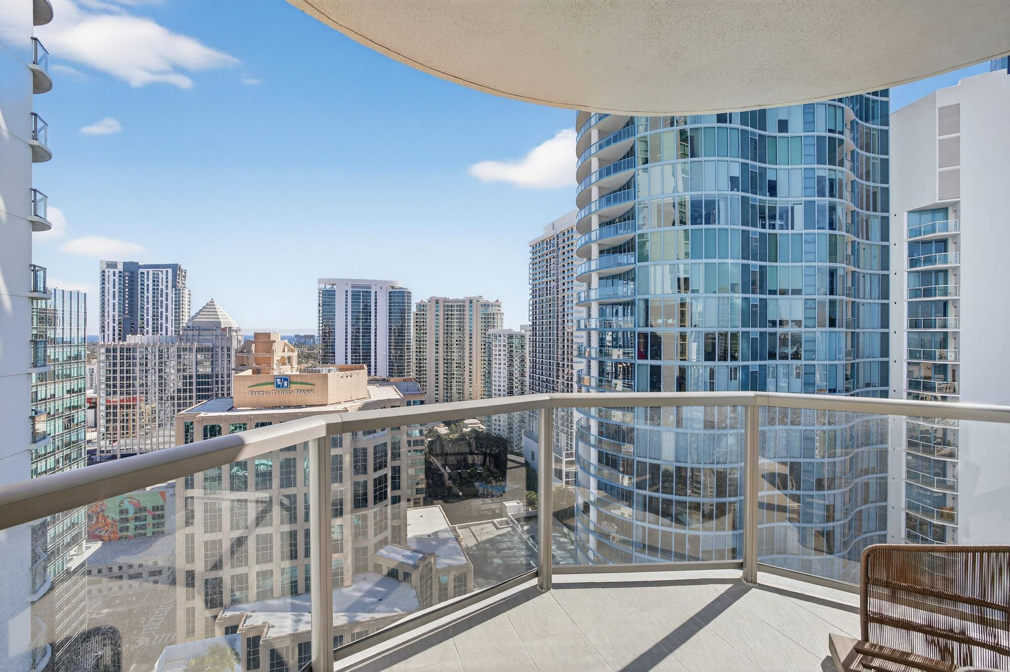 100 E Las Olas #3004, Fort Lauderdale FL 33301