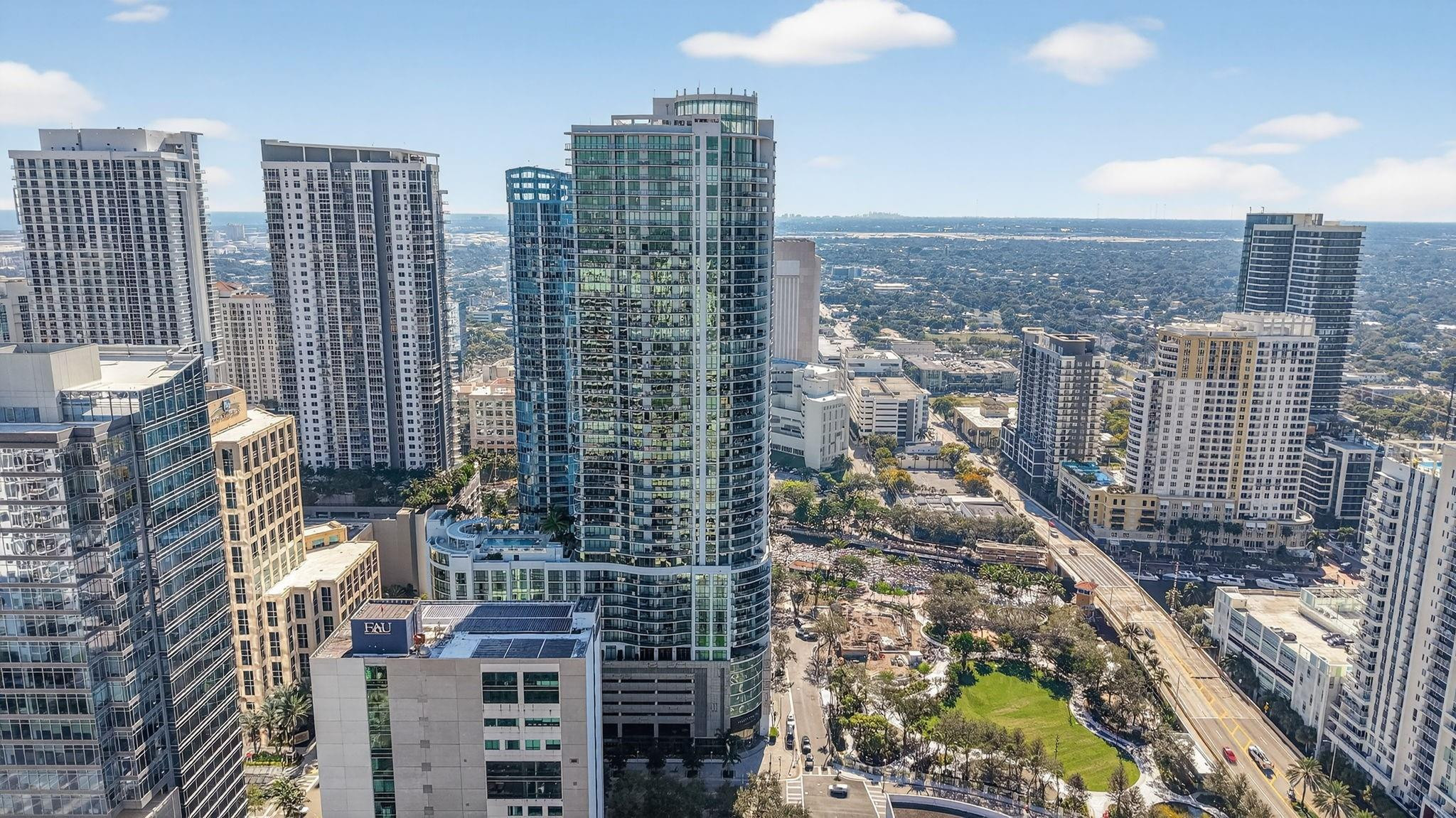 100 E Las Olas #3004, Fort Lauderdale FL 33301