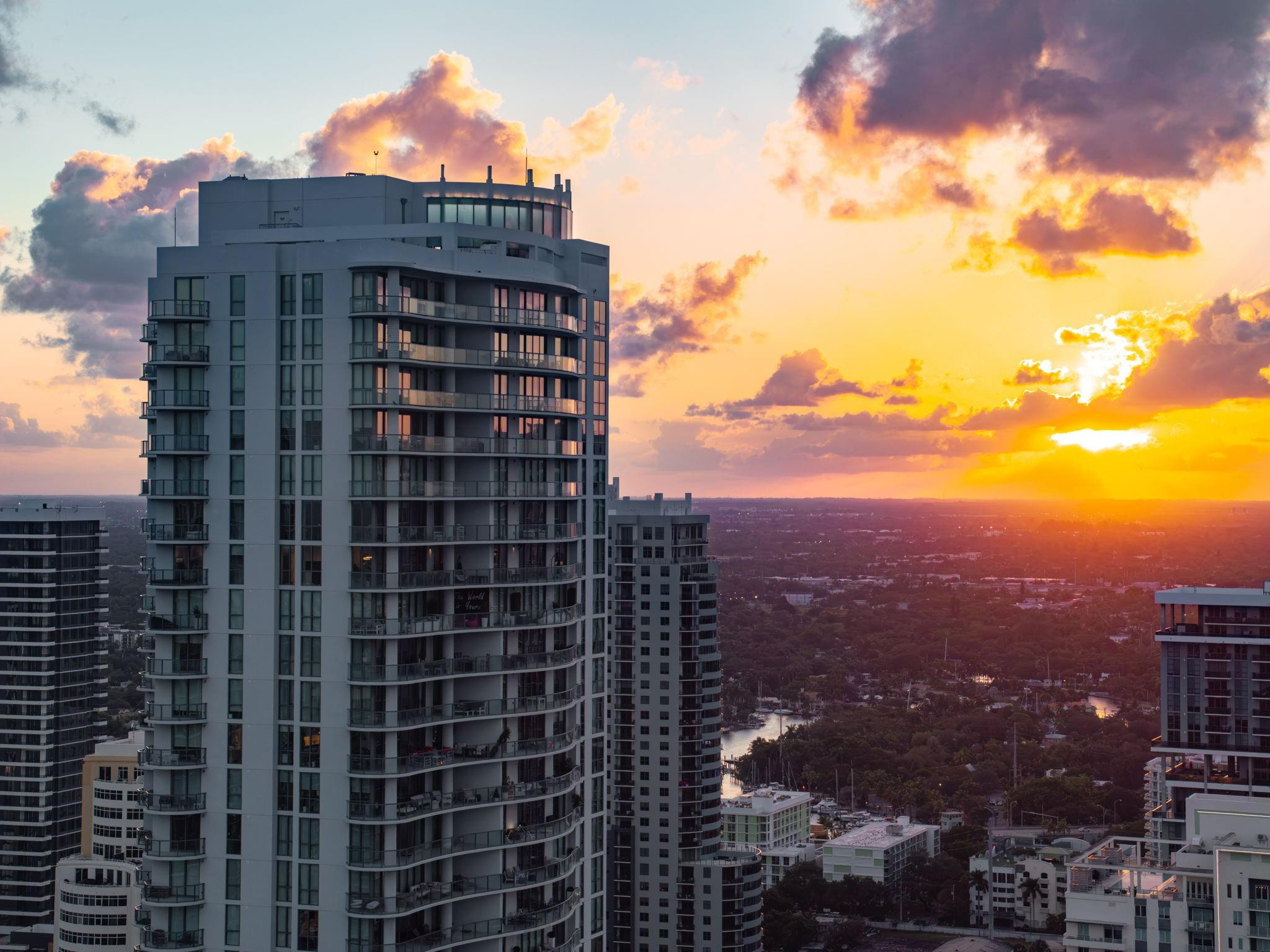 100 E Las Olas #3004, Fort Lauderdale FL 33301
