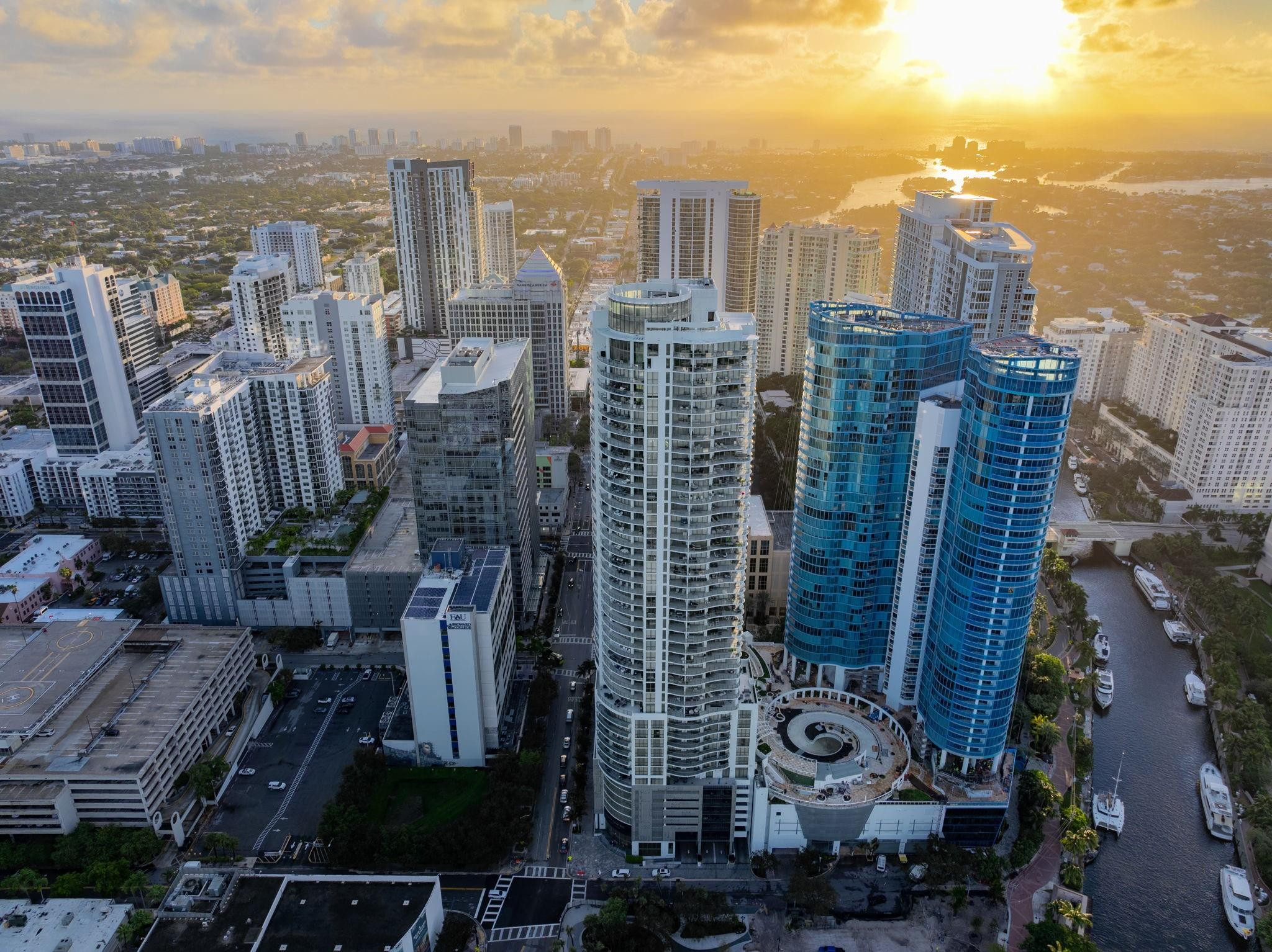 100 E Las Olas #3004, Fort Lauderdale FL 33301