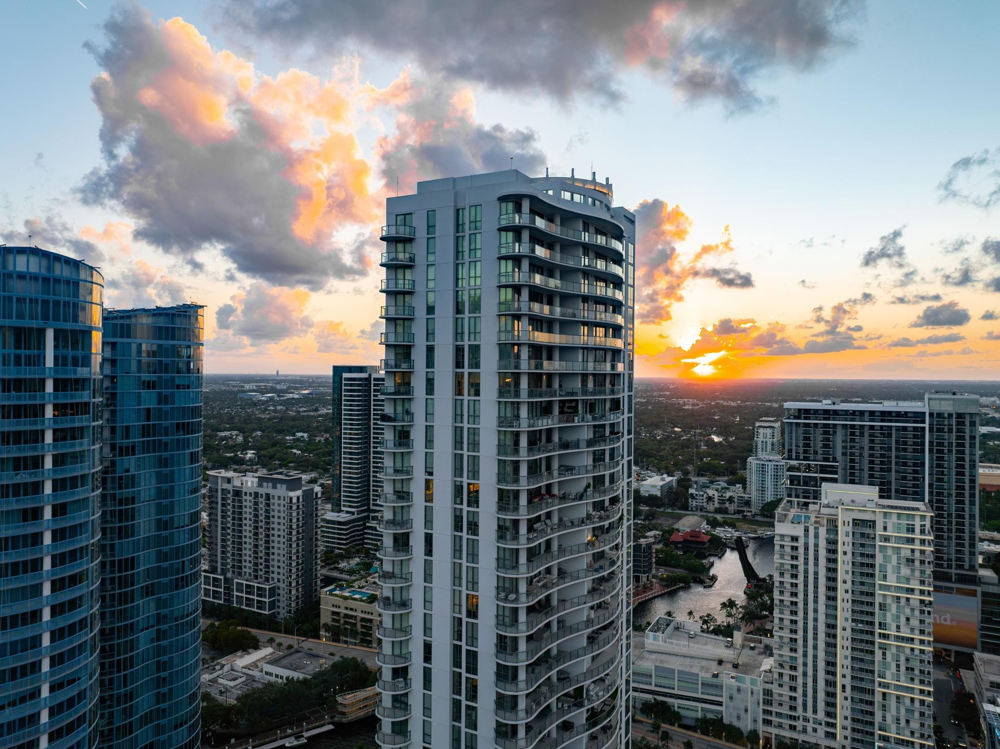 100 E Las Olas #3004, Fort Lauderdale FL 33301