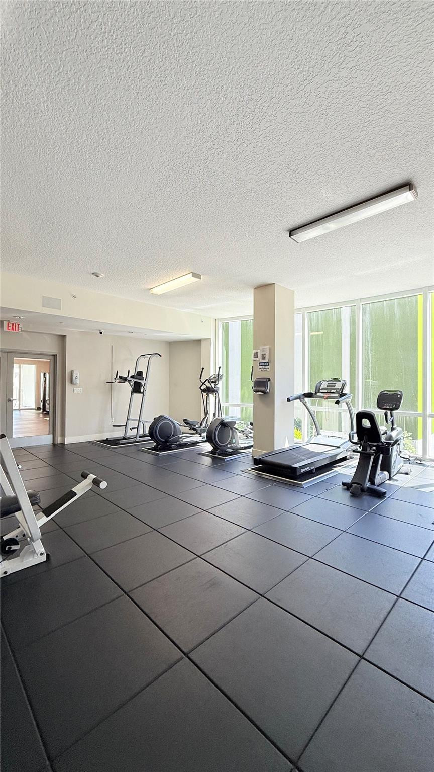 601 NE 23rd #902, Miami FL 33137