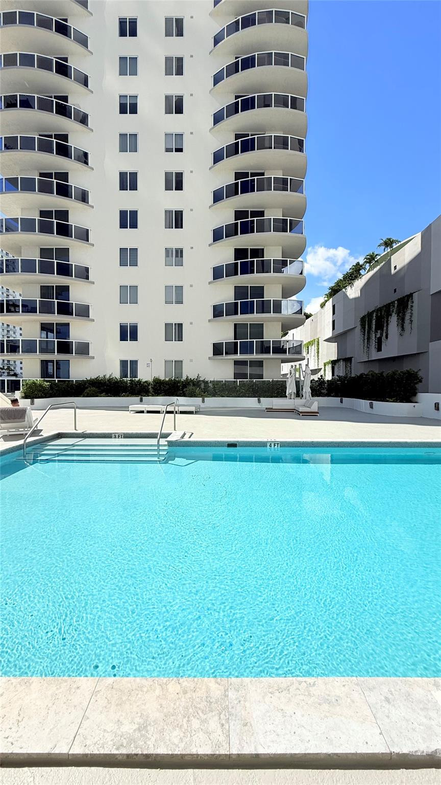 601 NE 23rd #902, Miami FL 33137