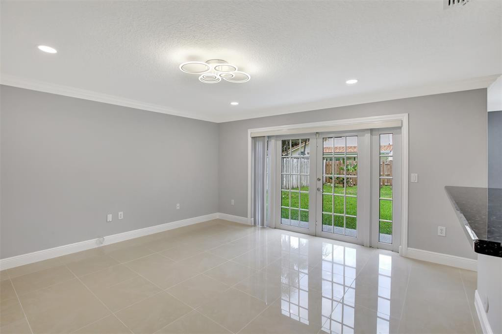2355 NW 138th, Sunrise FL 33323