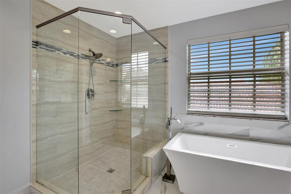 2355 NW 138th, Sunrise FL 33323