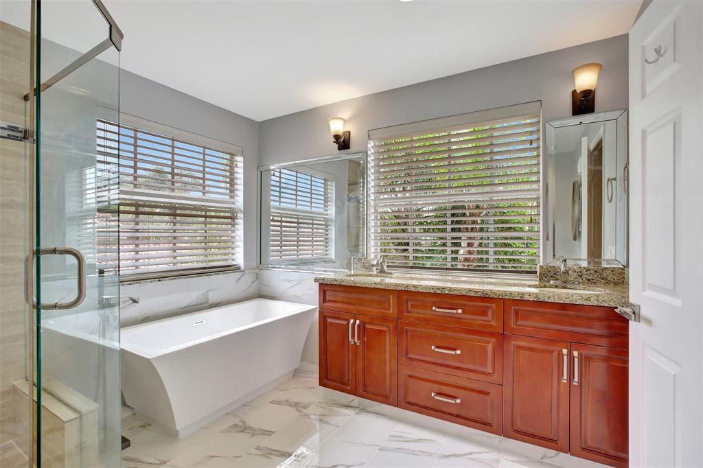 2355 NW 138th, Sunrise FL 33323