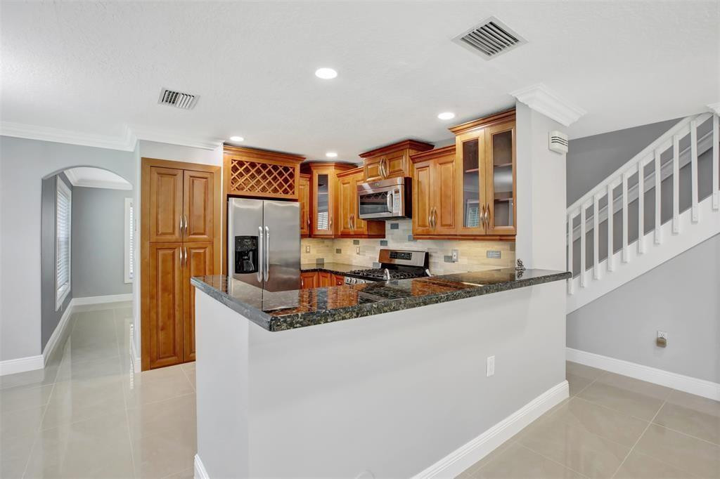 2355 NW 138th, Sunrise FL 33323