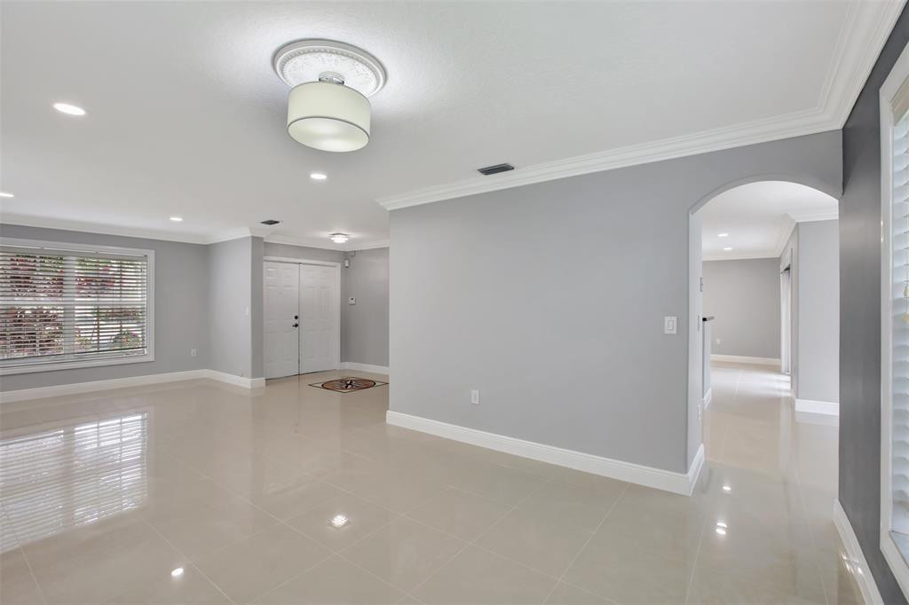 2355 NW 138th, Sunrise FL 33323