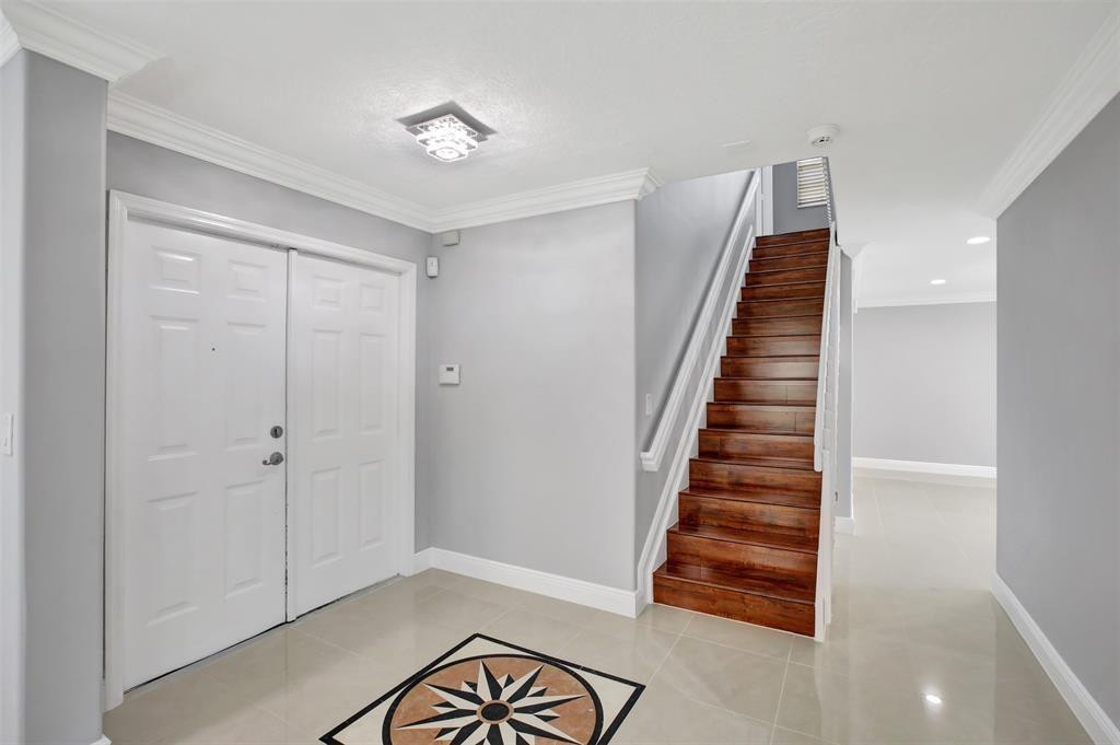 2355 NW 138th, Sunrise FL 33323