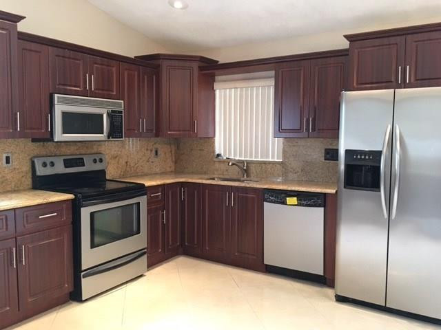 North Lauderdale FL 33068 - F10541470