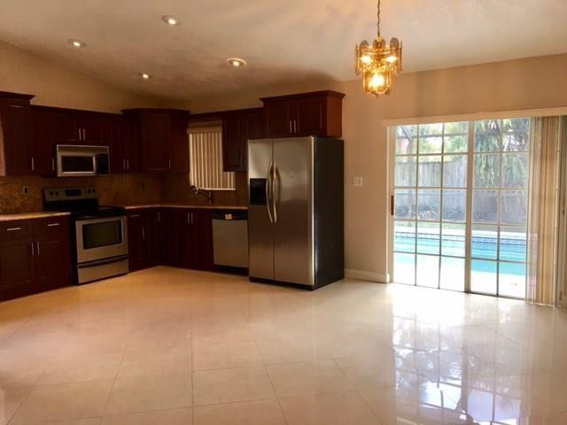 North Lauderdale FL 33068 - F10541470