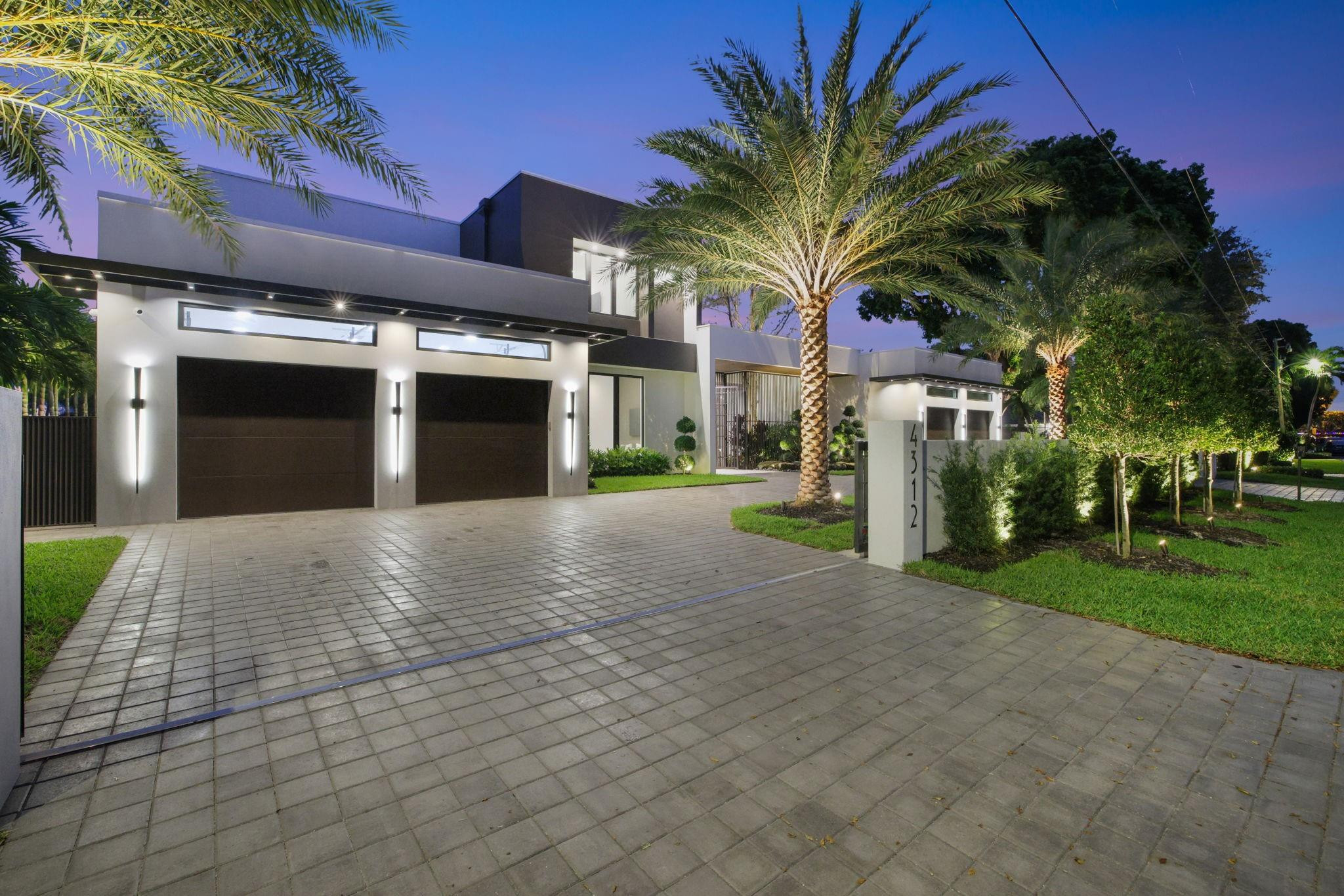4312 NE 23, Fort Lauderdale FL 33308
