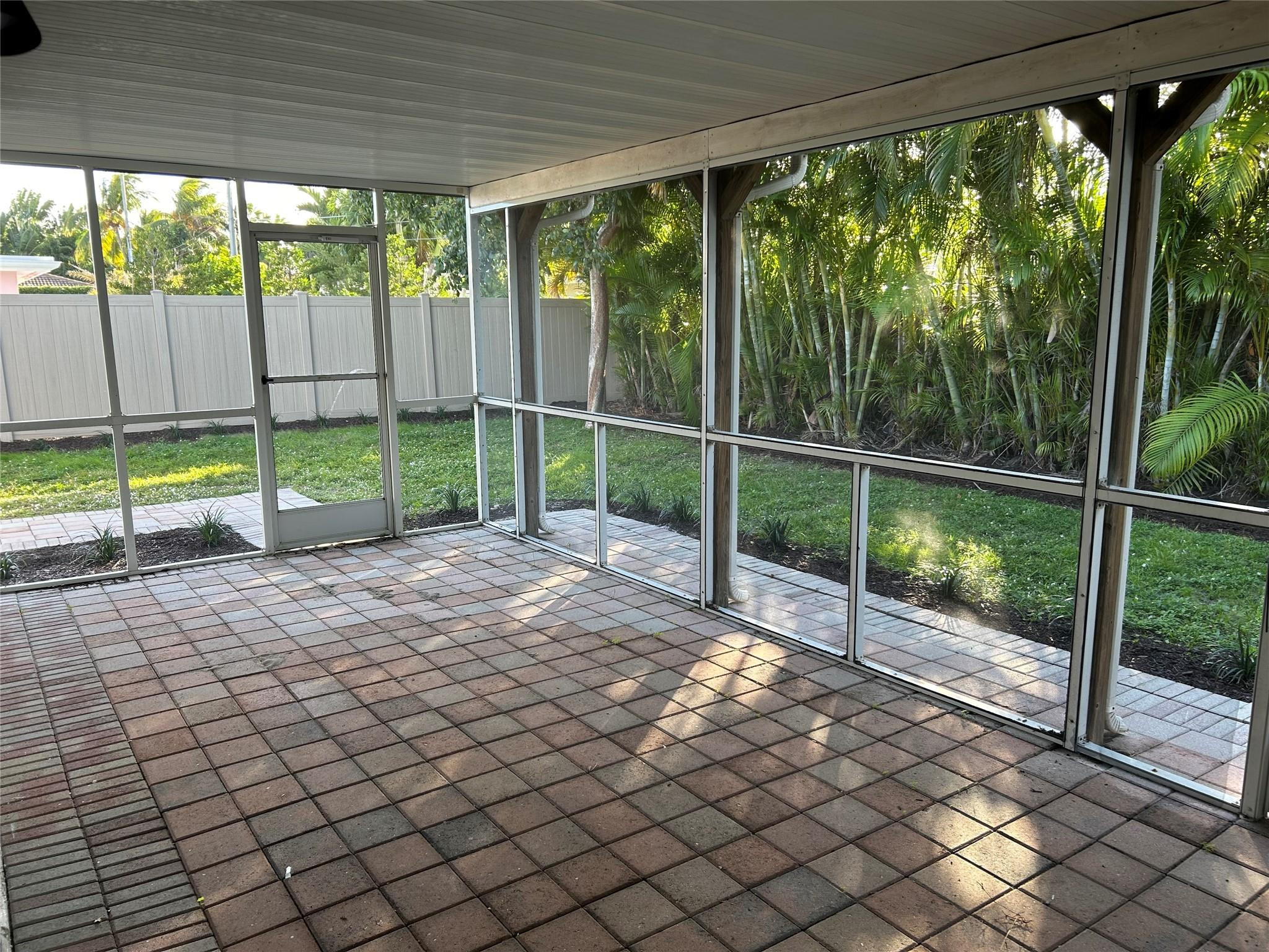 4431 NE 28th, Lighthouse Point FL 33064