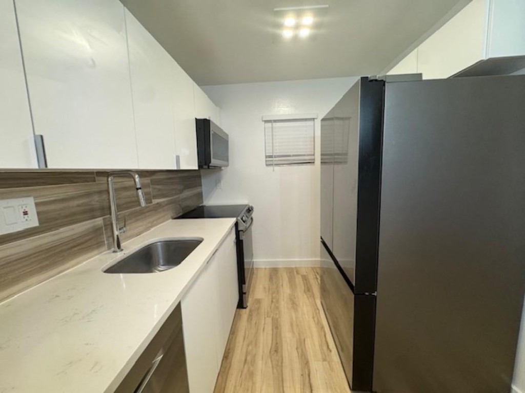 5525 SW 41st #110, Hollywood FL 33023