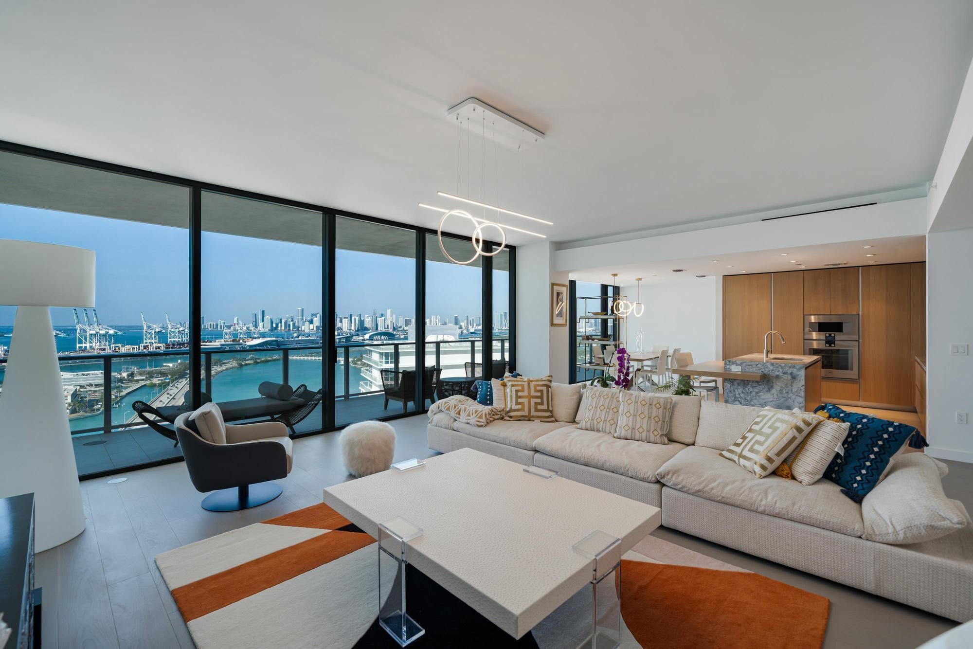 500 Alton #2702, Miami Beach FL 33139