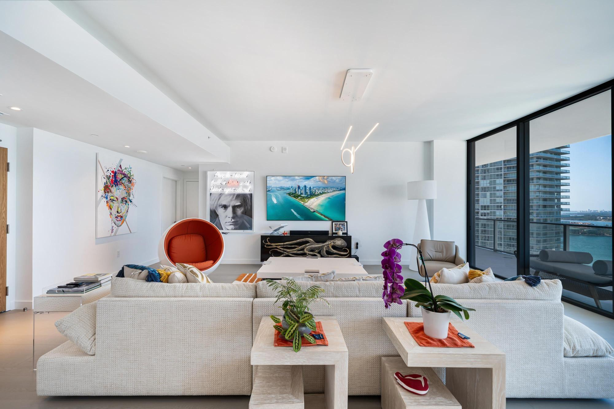 500 Alton #2702, Miami Beach FL 33139
