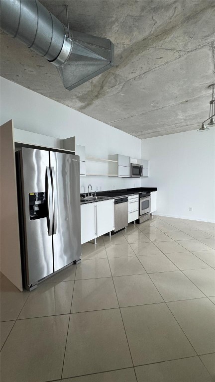 690 SW 1st #1427, Miami FL 33130