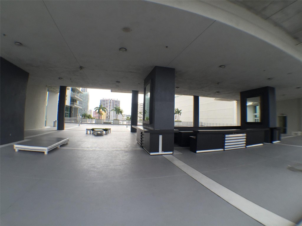 690 SW 1st #1427, Miami FL 33130