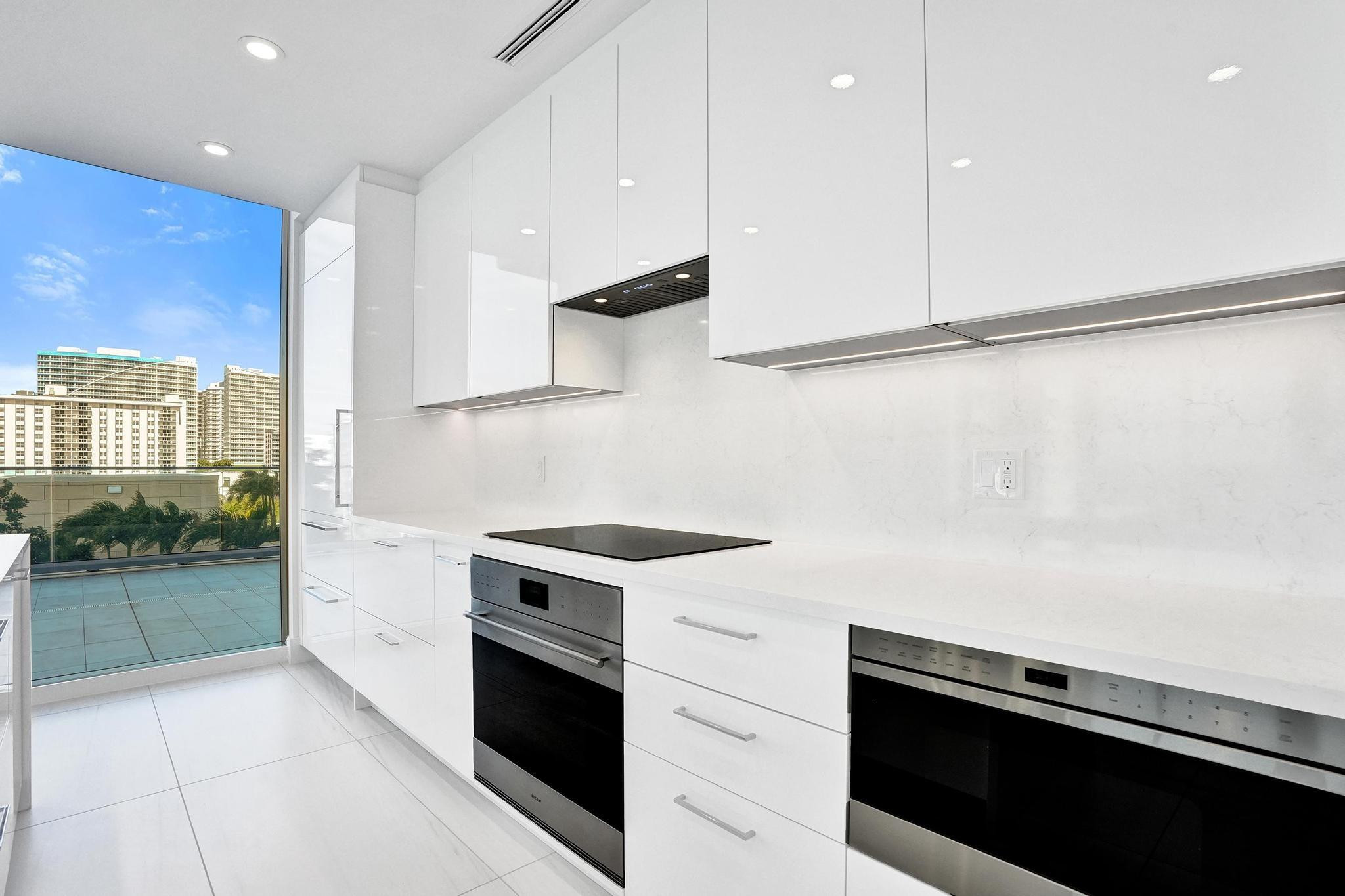 153 N Seabreeze #504-s, Fort Lauderdale FL 33304