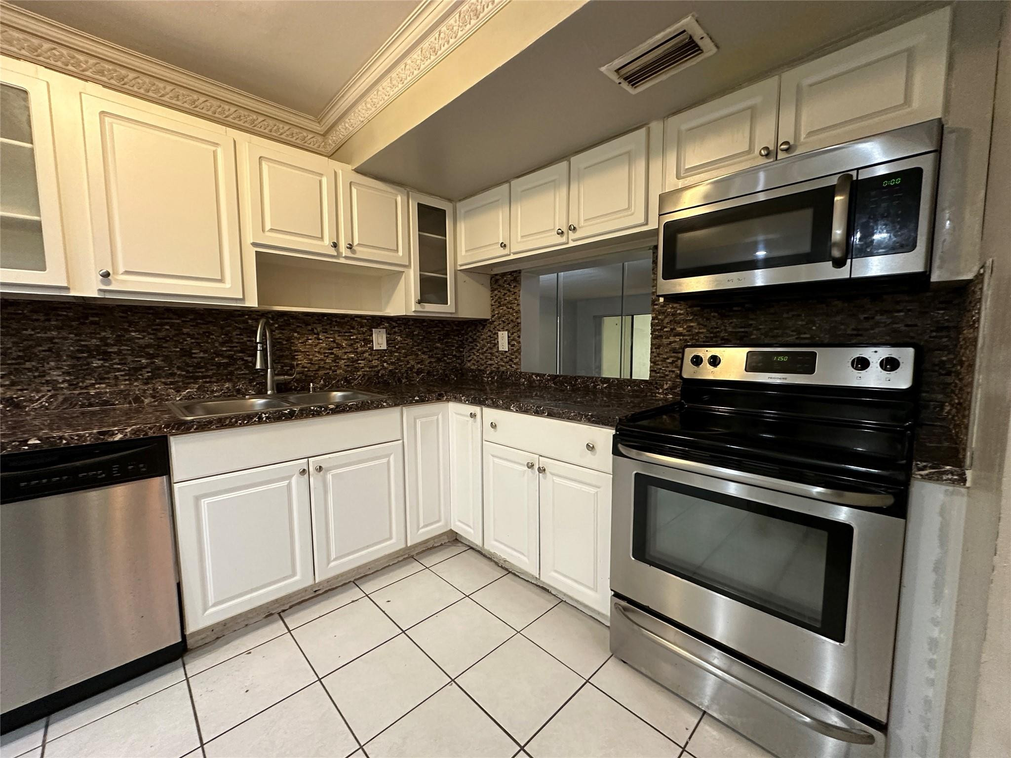 6630 Racquet Club #163, Fort Lauderdale FL 33319