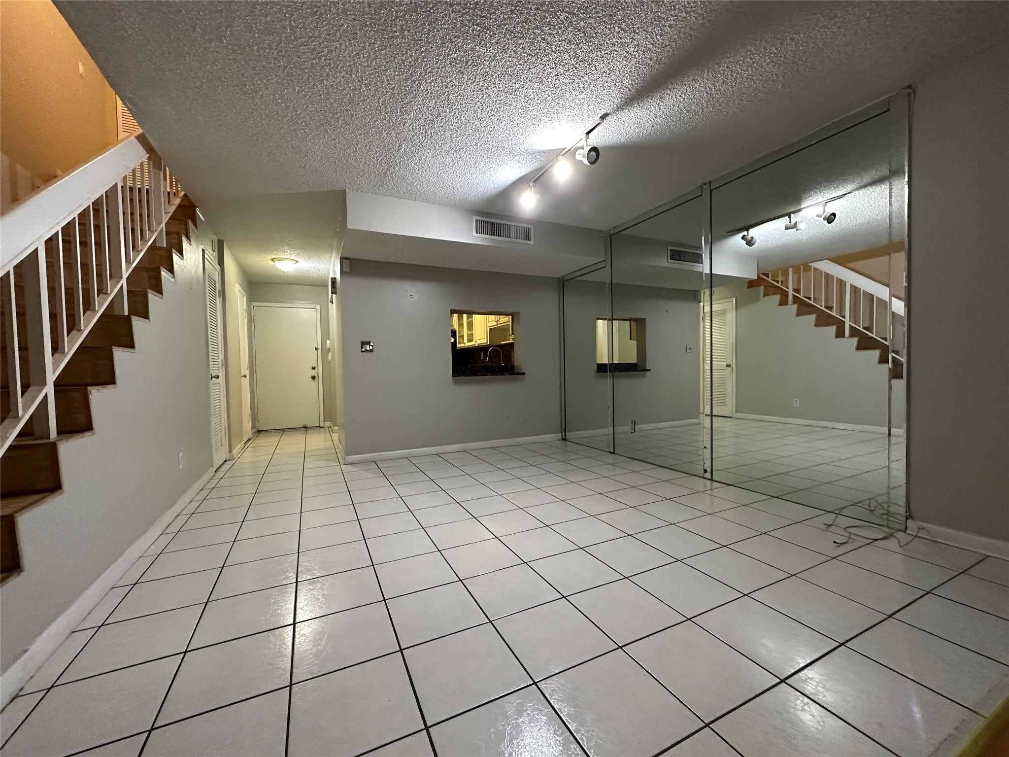 6630 Racquet Club #163, Fort Lauderdale FL 33319