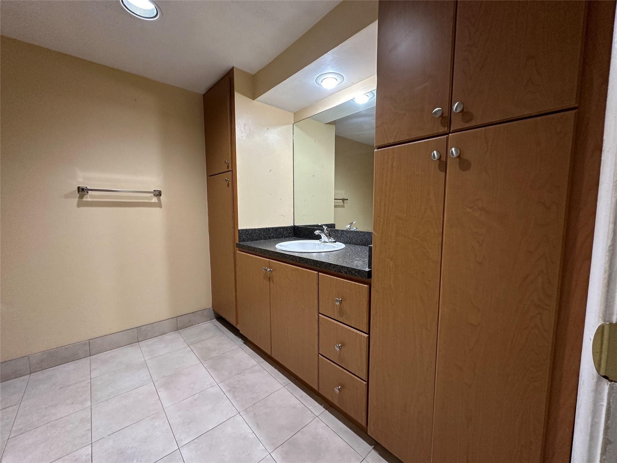 6630 Racquet Club #163, Fort Lauderdale FL 33319