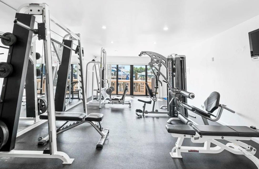 1167 Hillsboro Mile #306, Hillsboro Beach FL 33062