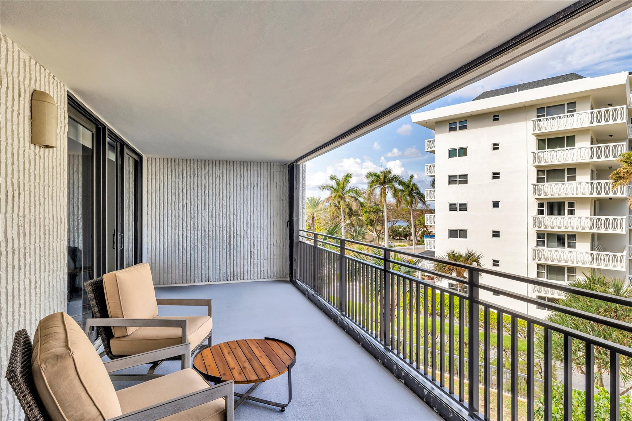 1167 Hillsboro Mile #306, Hillsboro Beach FL 33062
