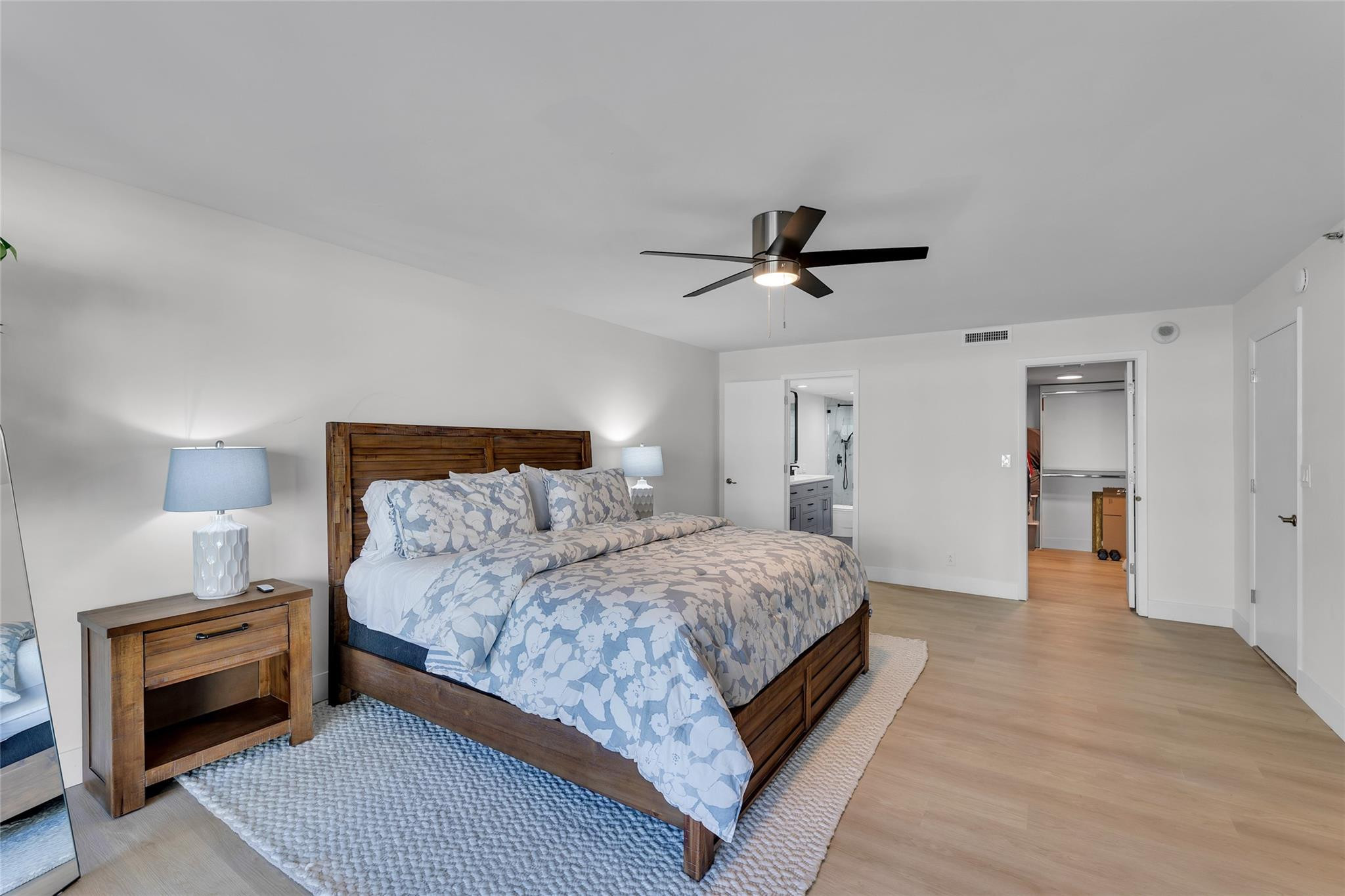 1167 Hillsboro Mile #306, Hillsboro Beach FL 33062