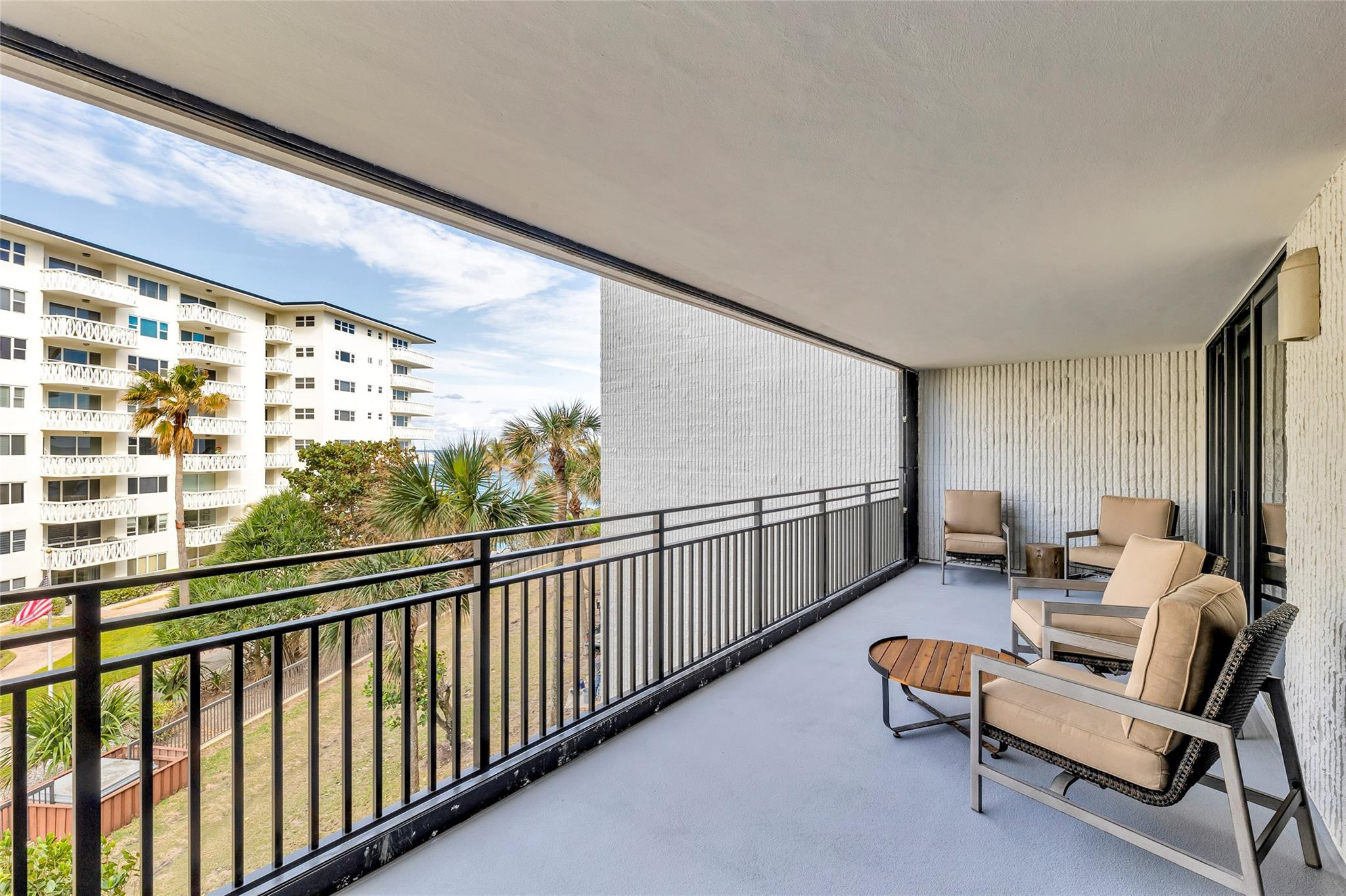 1167 Hillsboro Mile #306, Hillsboro Beach FL 33062