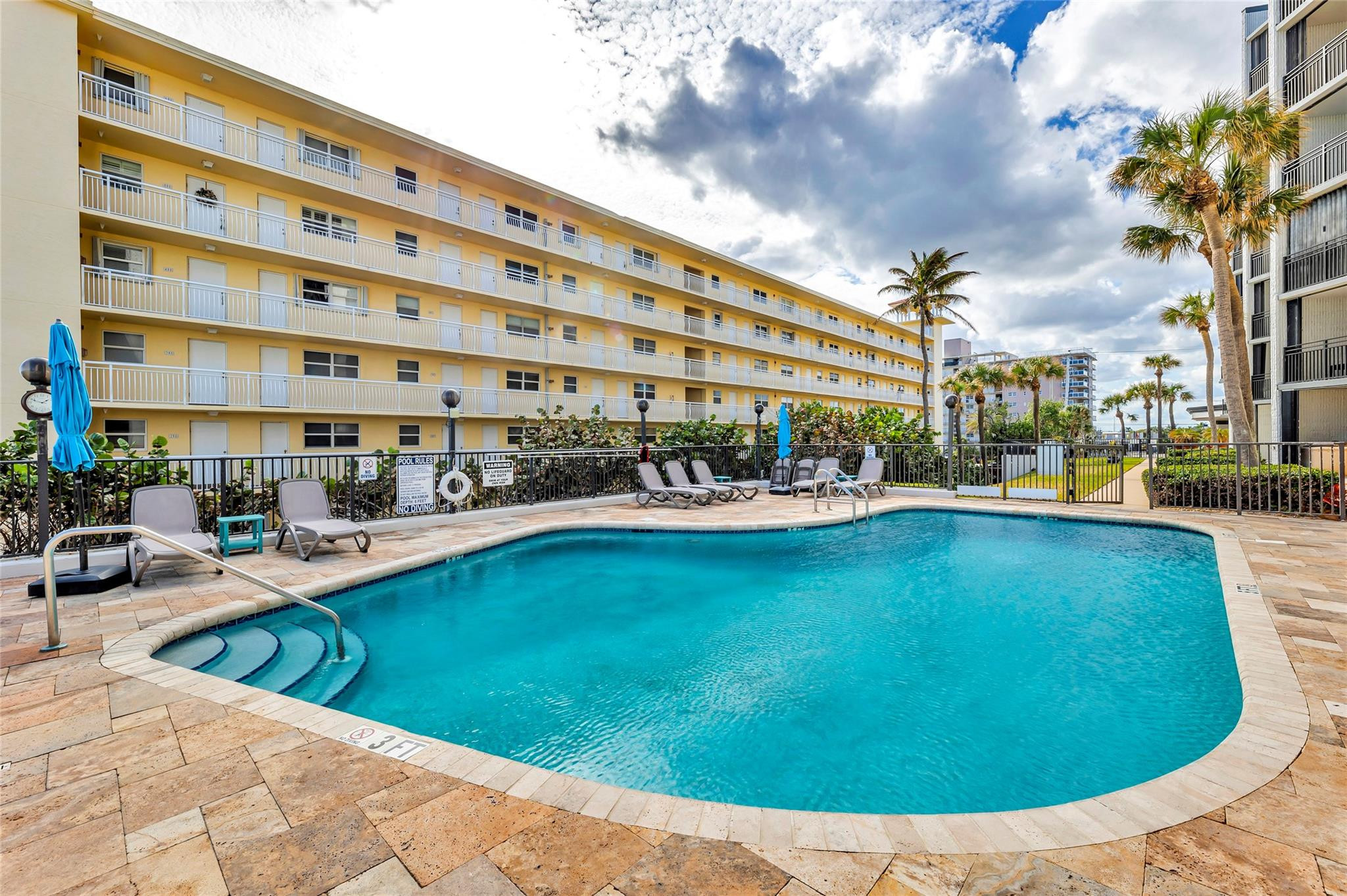 1167 Hillsboro Mile #306, Hillsboro Beach FL 33062