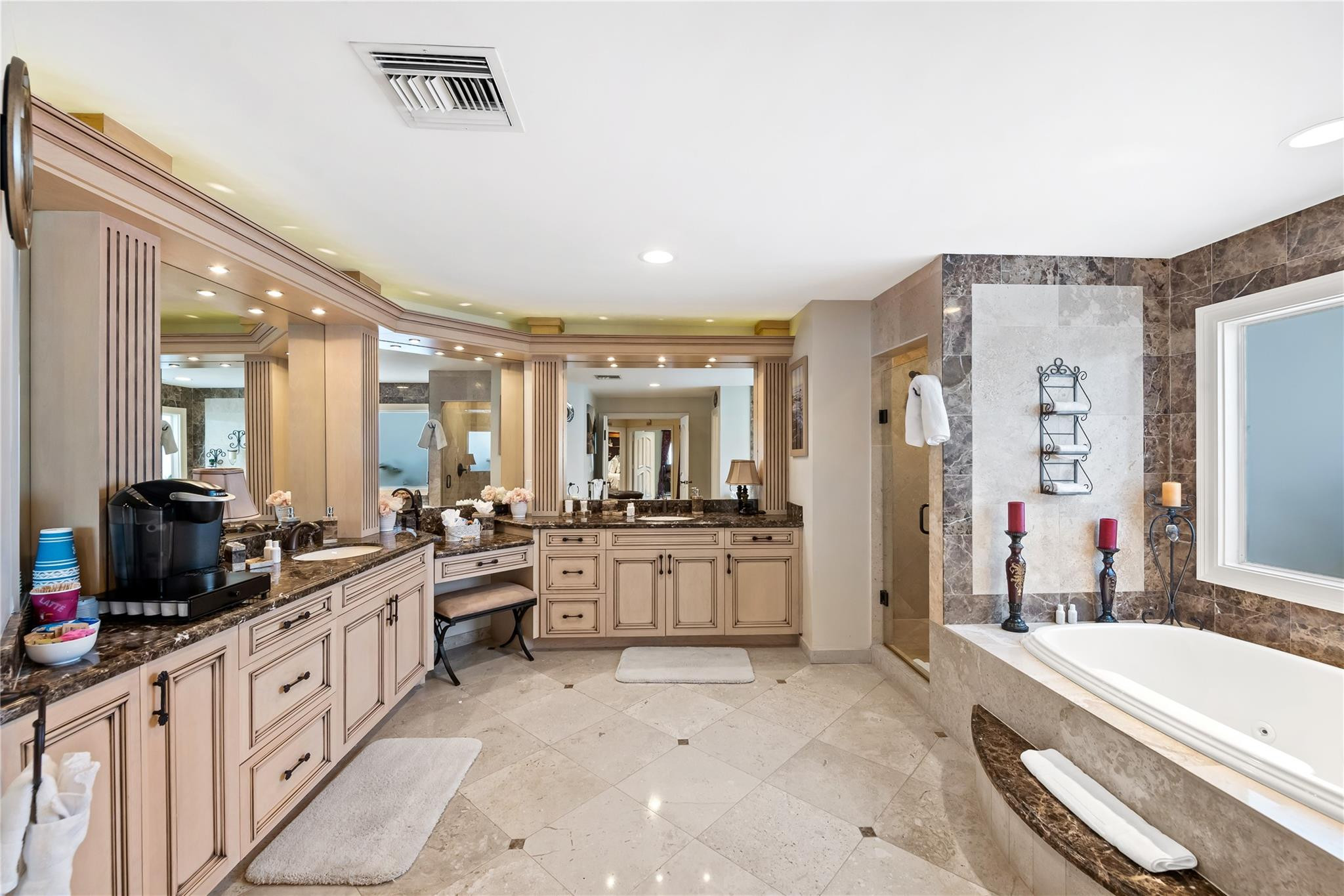 1600 S Ocean, Fort Lauderdale FL 33316