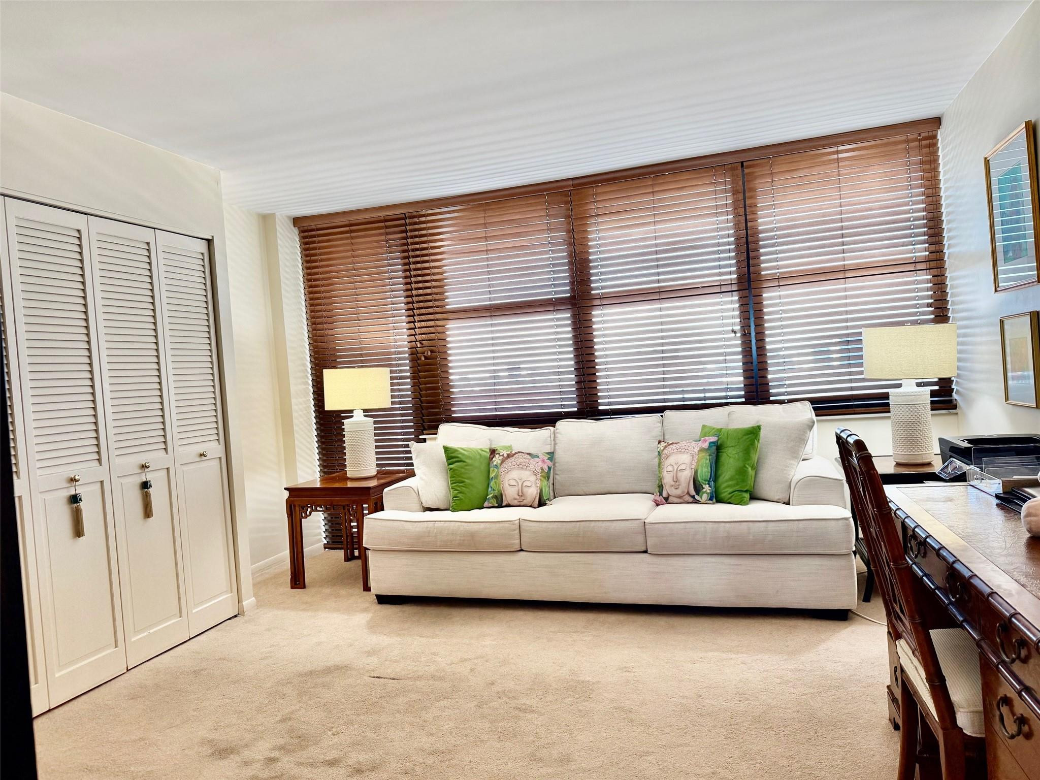 936 Intracoastal #10e, Fort Lauderdale FL 33304