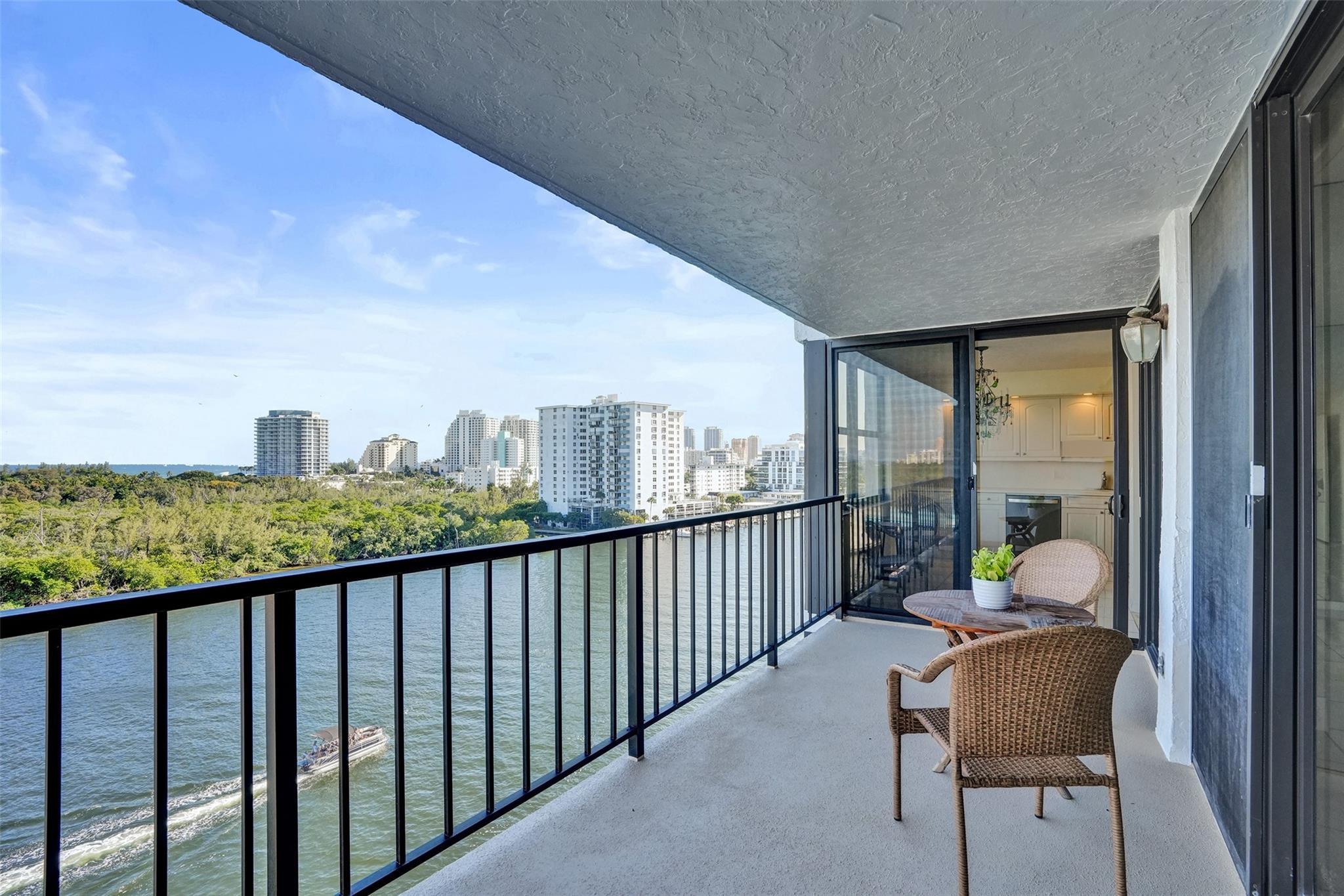 936 Intracoastal #10e, Fort Lauderdale FL 33304