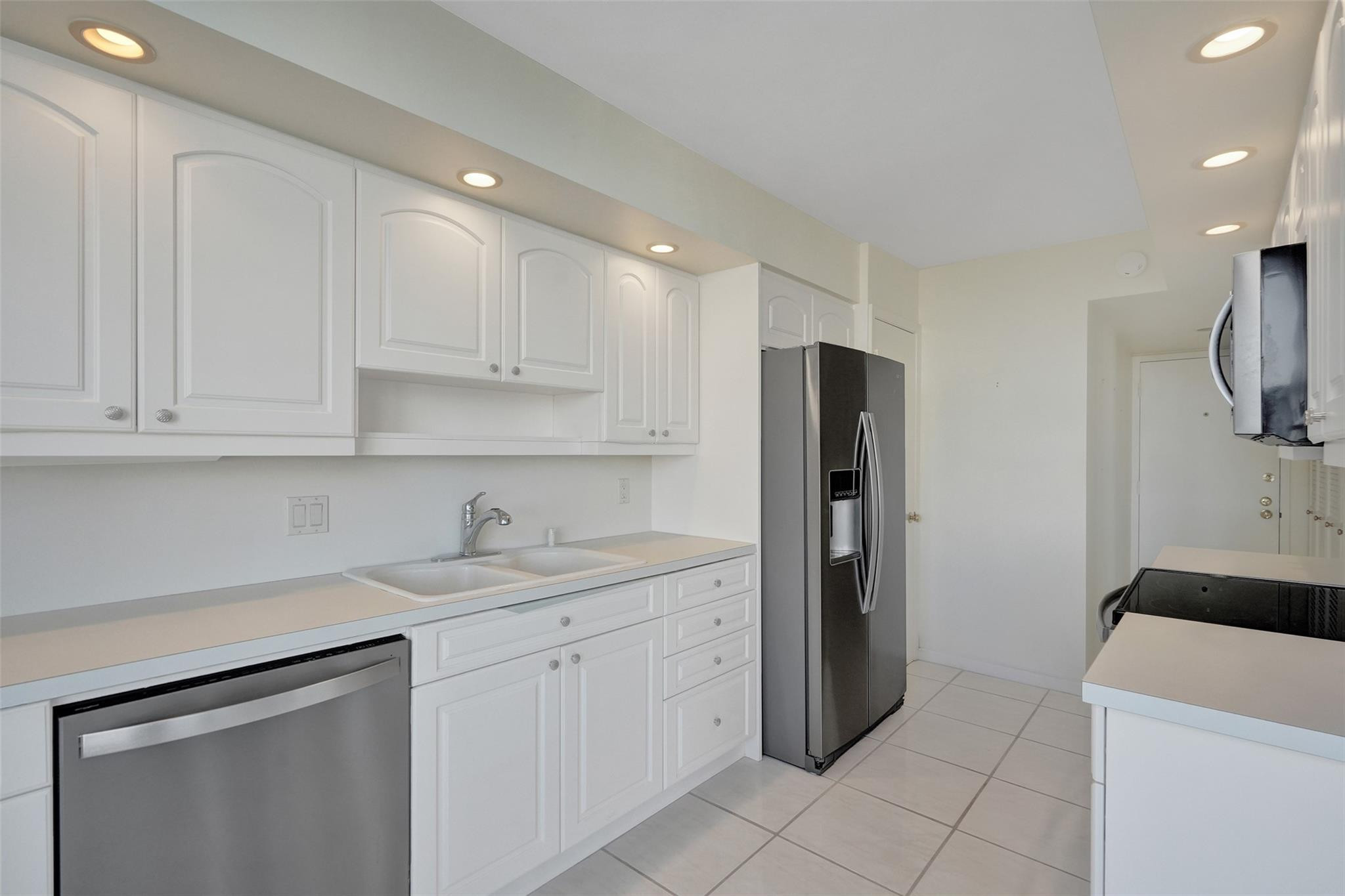 936 Intracoastal #10e, Fort Lauderdale FL 33304