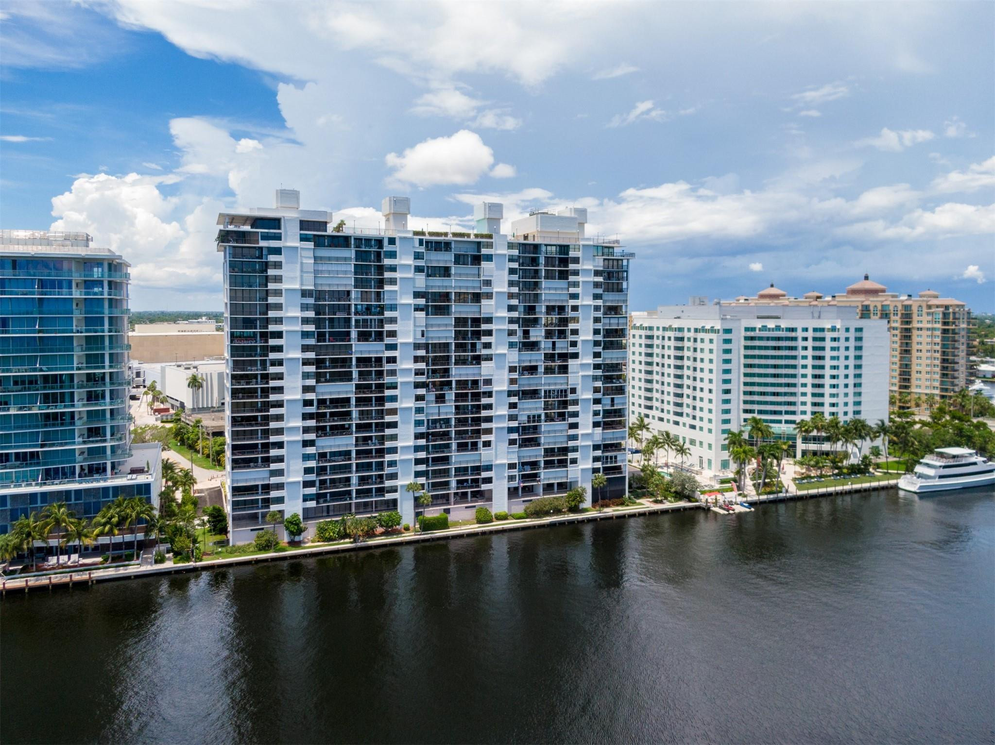 936 Intracoastal #10e, Fort Lauderdale FL 33304