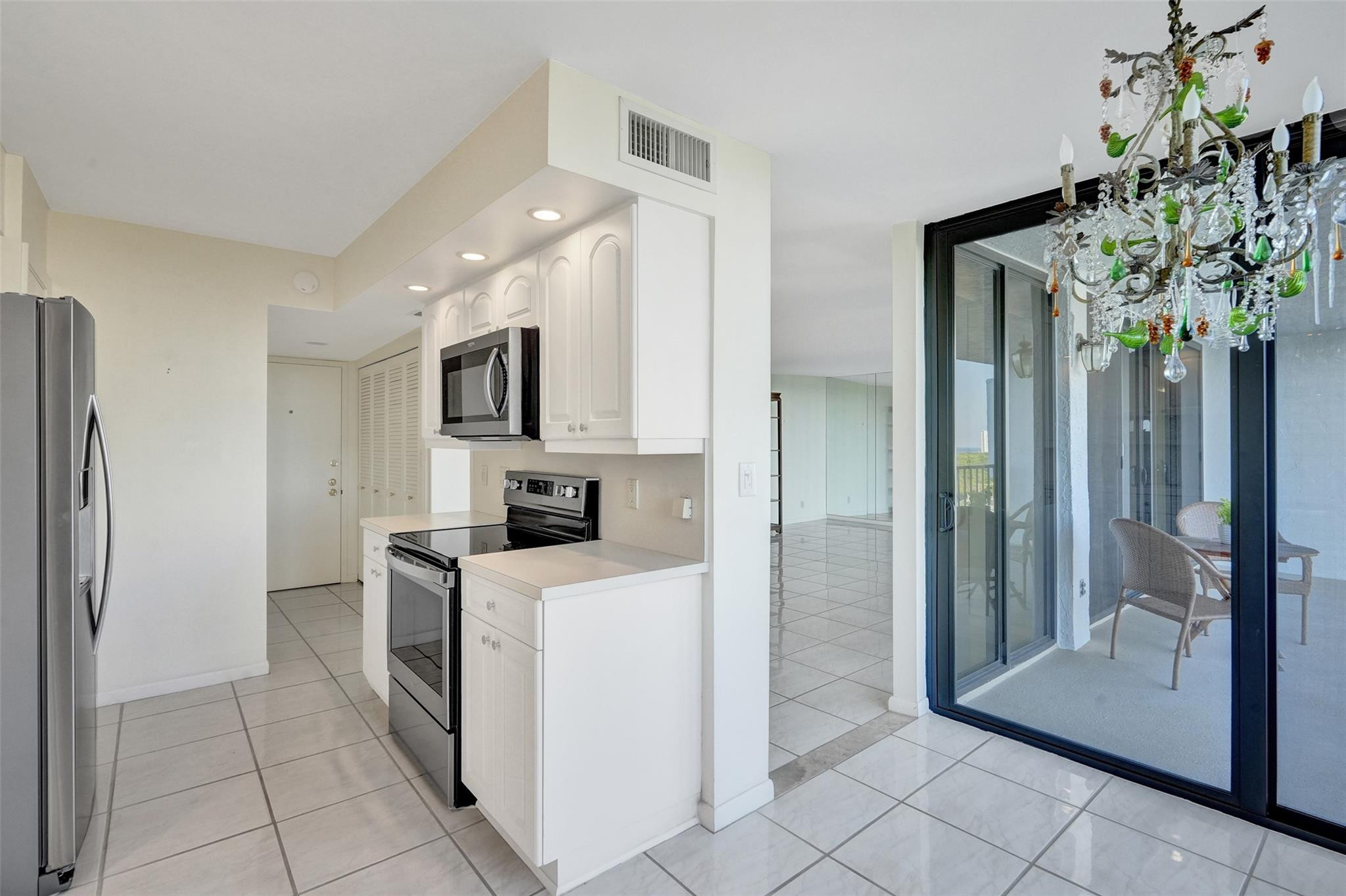 936 Intracoastal #10e, Fort Lauderdale FL 33304
