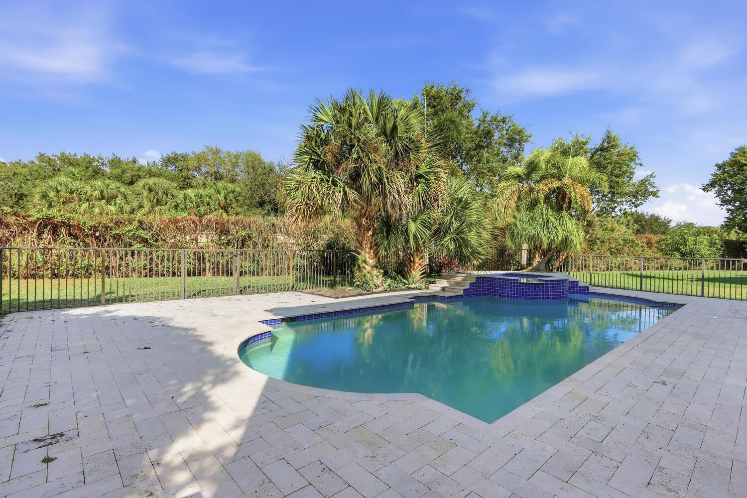 1085 Center Stone, Riviera Beach FL 33404