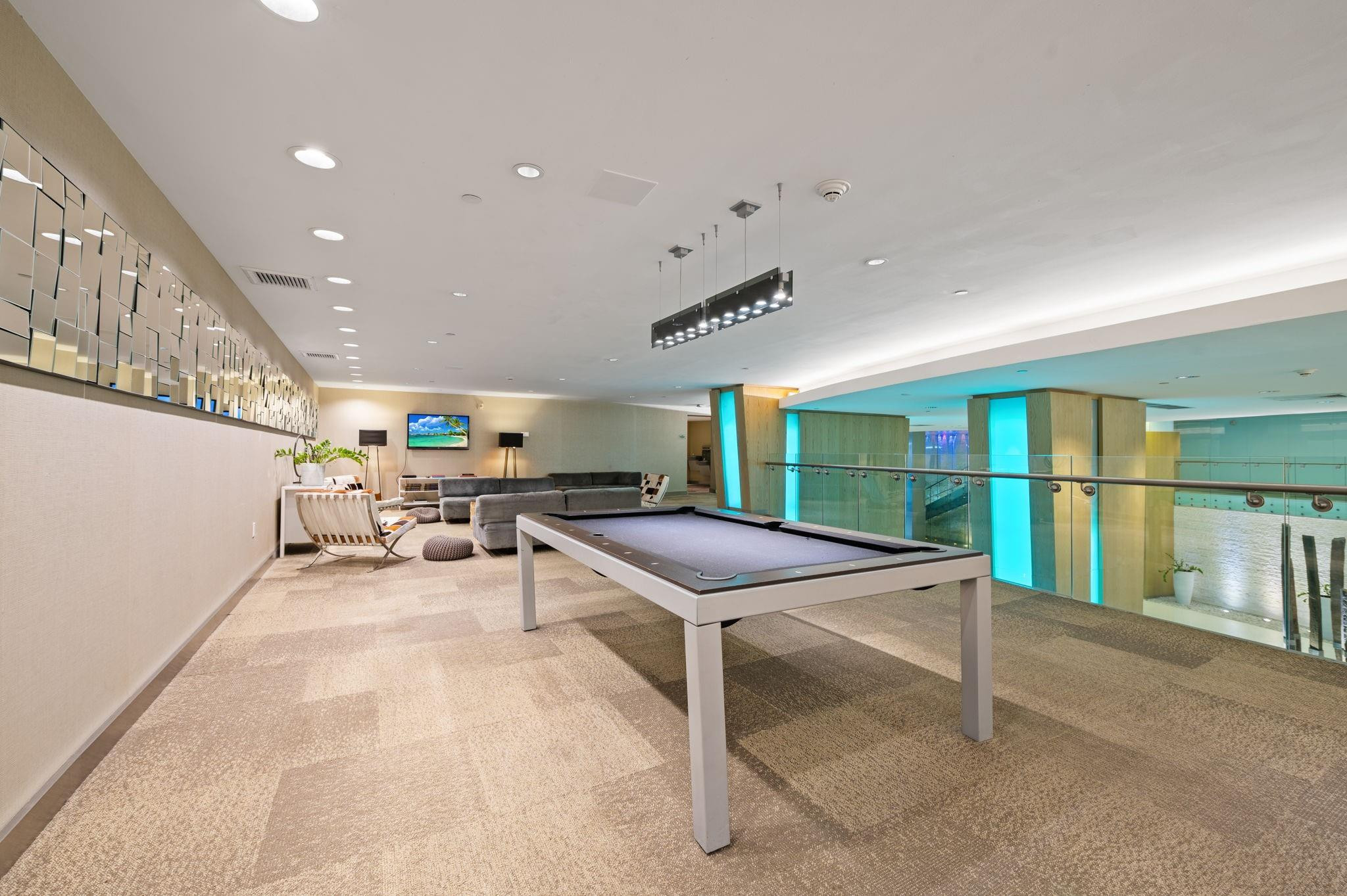 92 SW 3rd #1807, Miami FL 33130