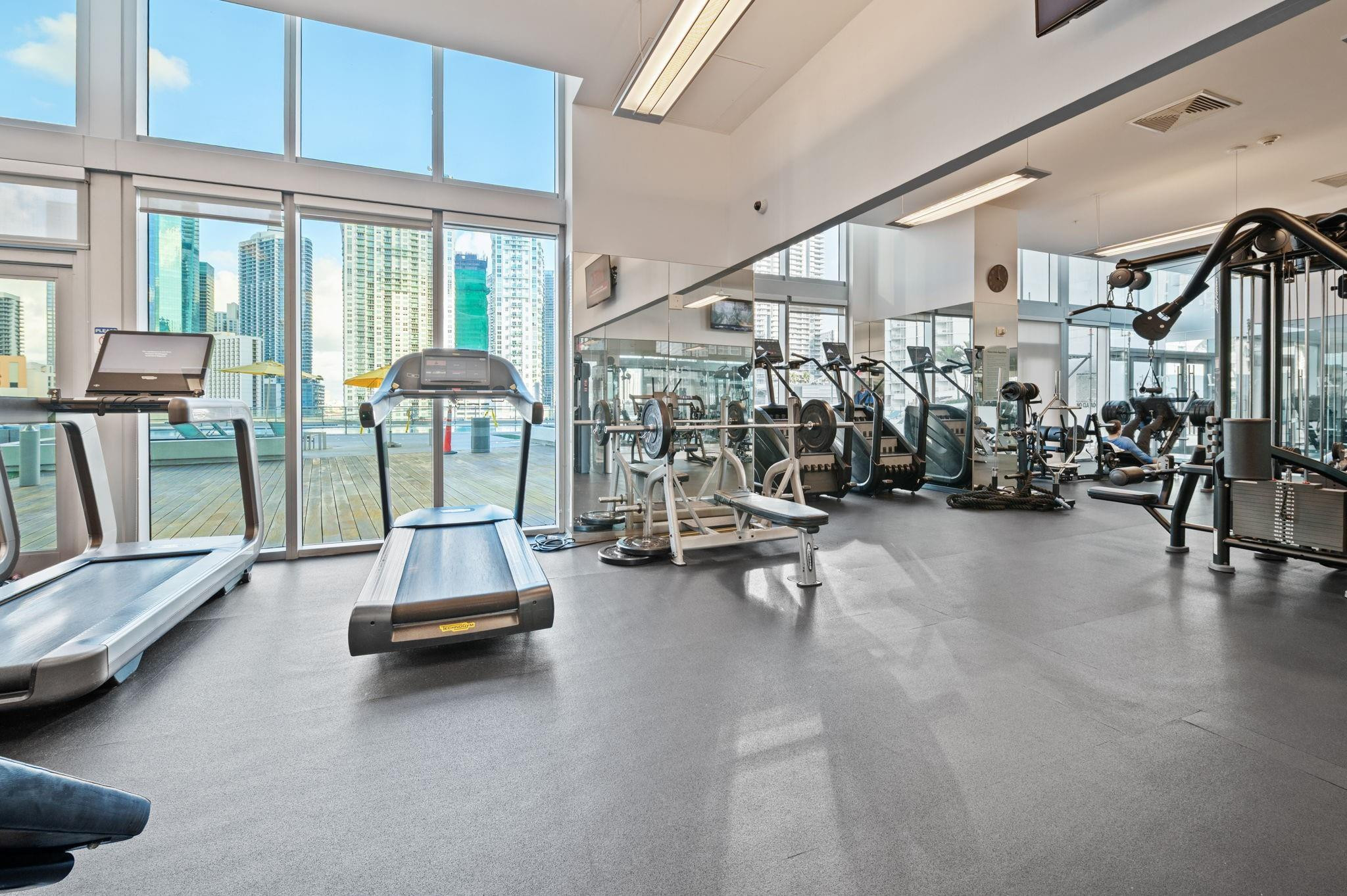 92 SW 3rd #1807, Miami FL 33130