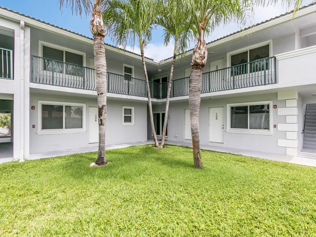 4001 NE 21st #207, Fort Lauderdale FL 33308