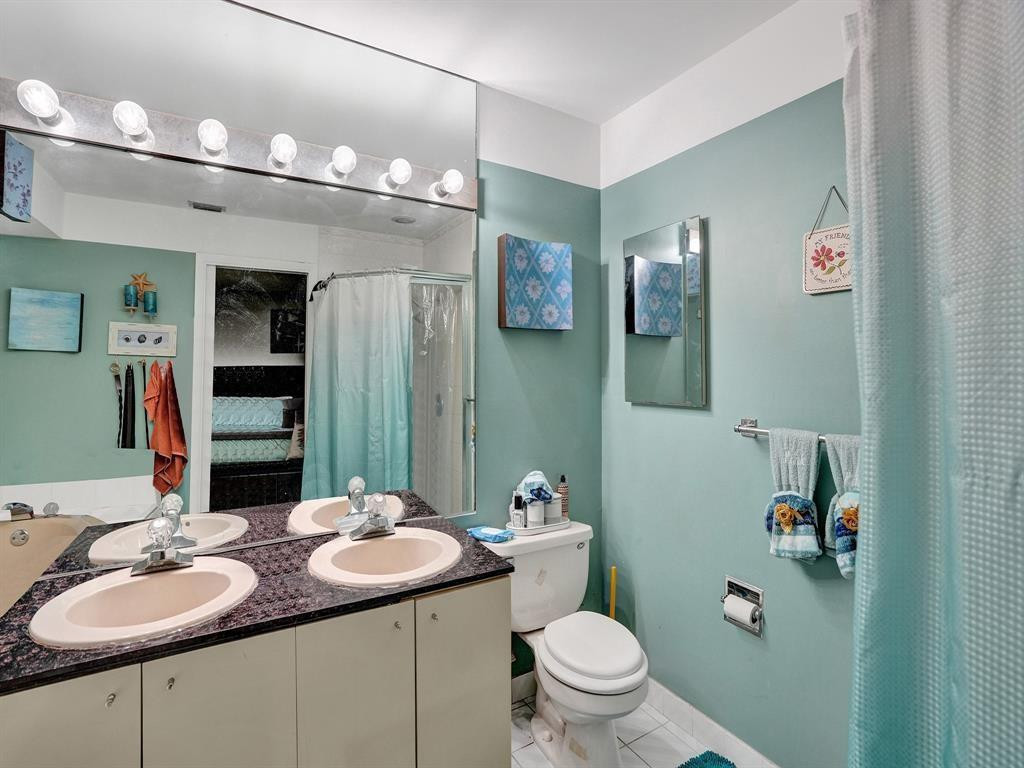 7380 NW 39th, Lauderhill FL 33319