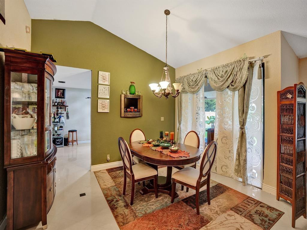 7380 NW 39th, Lauderhill FL 33319