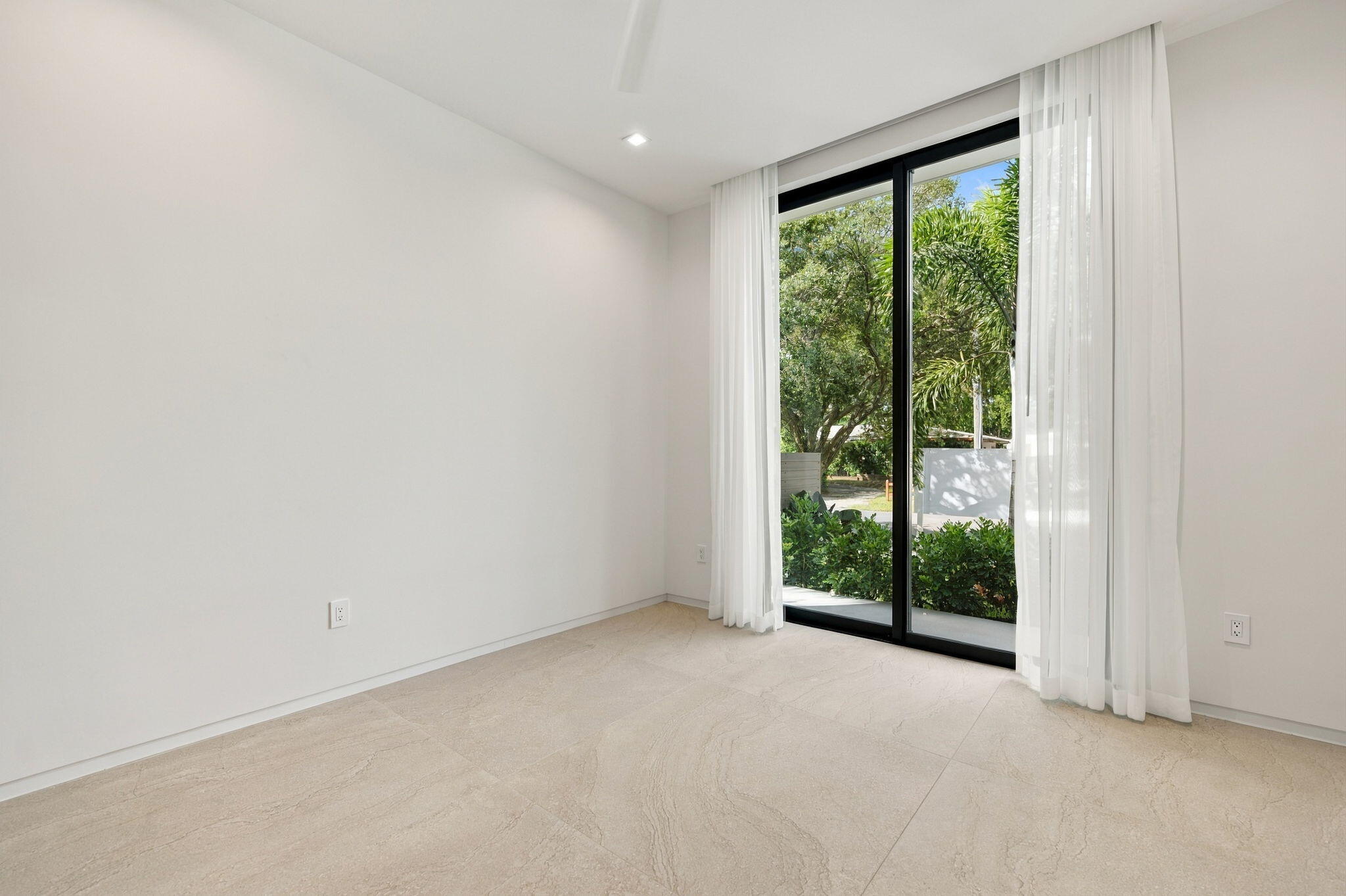 624 SW 8th, Fort Lauderdale FL 33315