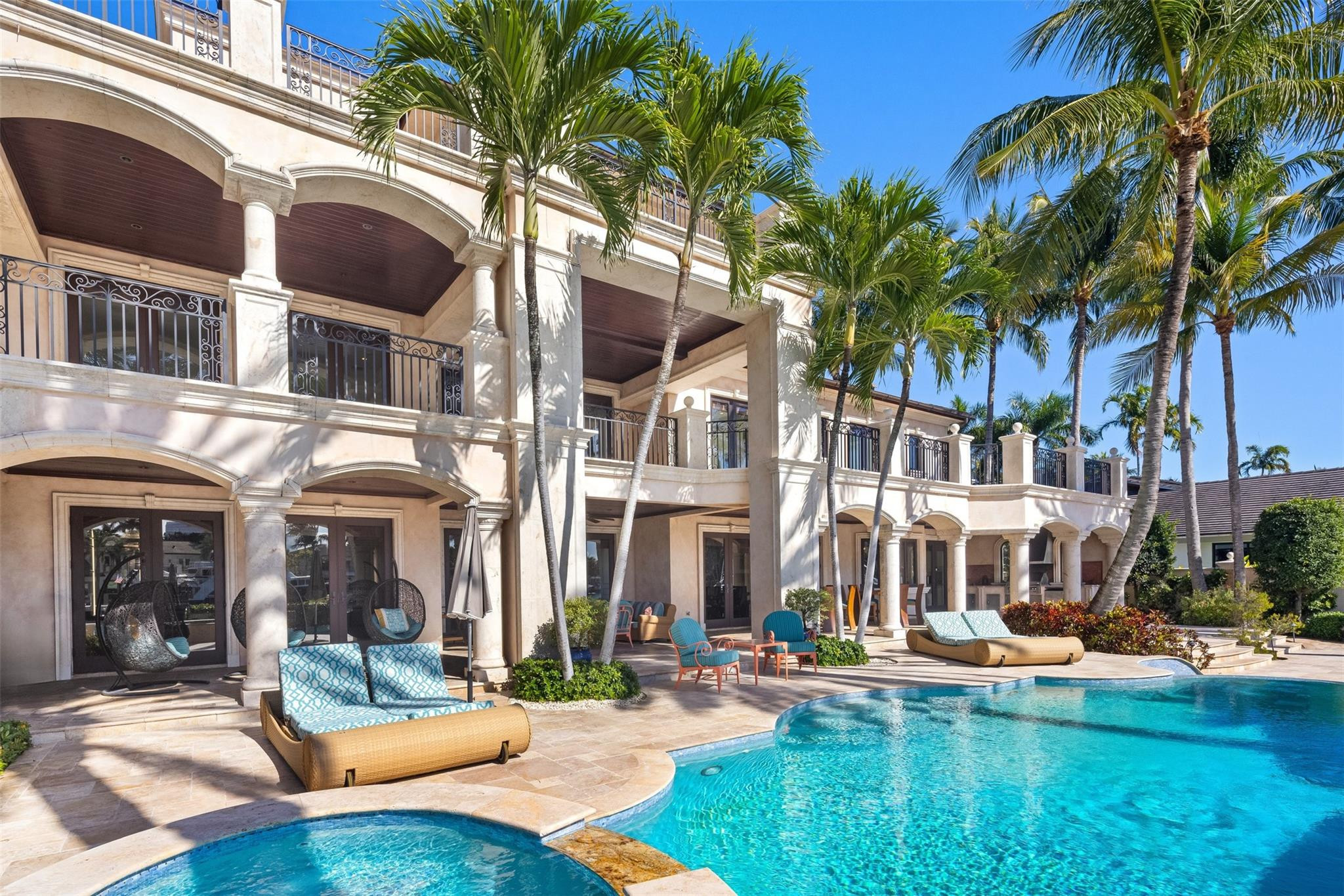 2430 Del Lago, Fort Lauderdale FL 33316