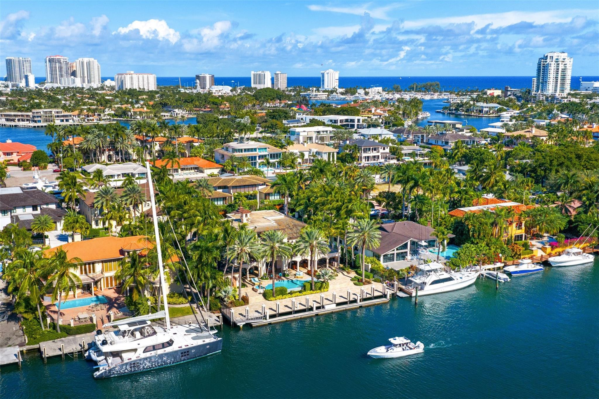 2430 Del Lago, Fort Lauderdale FL 33316